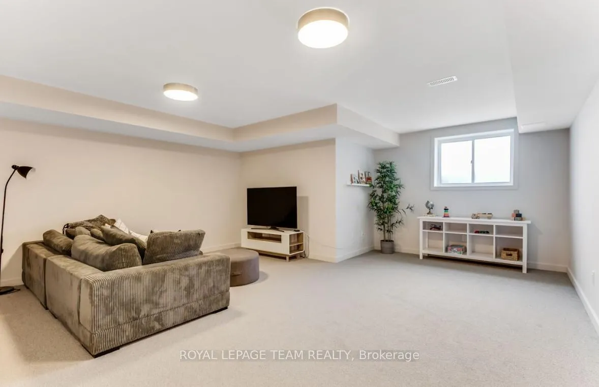 Photo 35 of 206 Pisces Terrace, Ottawa, Leitrim — HOMEH