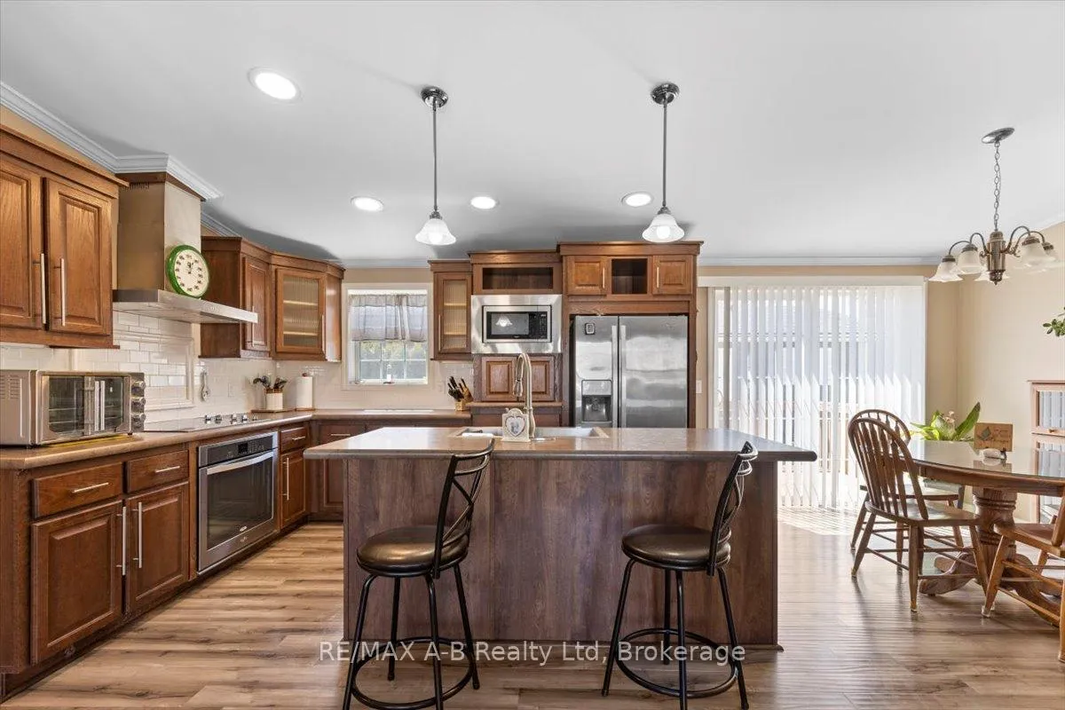 Photo 12 of Unit 27, 25 Thames Road, St. Marys — HOMEH