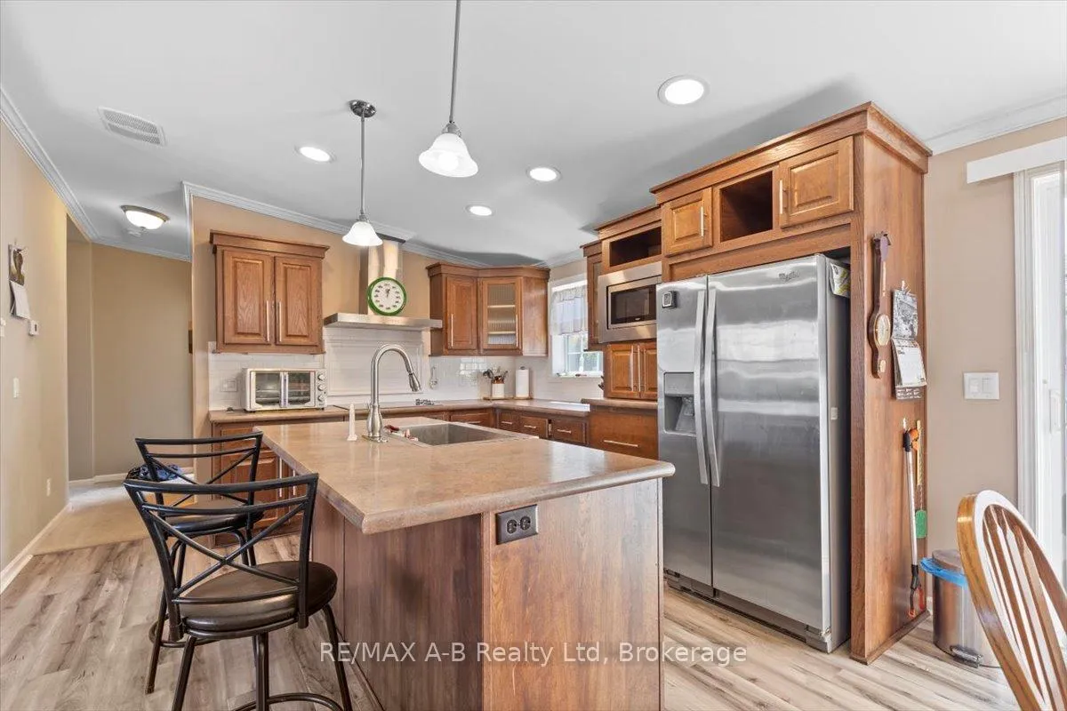 Photo 13 of Unit 27, 25 Thames Road, St. Marys — HOMEH