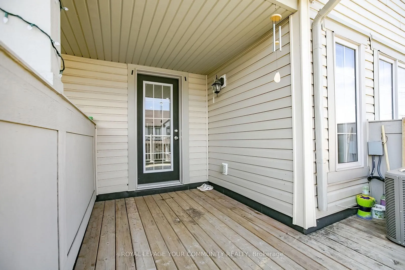 Photo 15 of Unit 17, 420 Linden Drive, Cambridge, Preston Heights — HOMEH