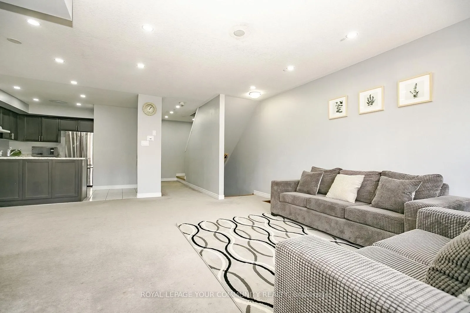 Photo 27 of Unit 17, 420 Linden Drive, Cambridge, Preston Heights — HOMEH