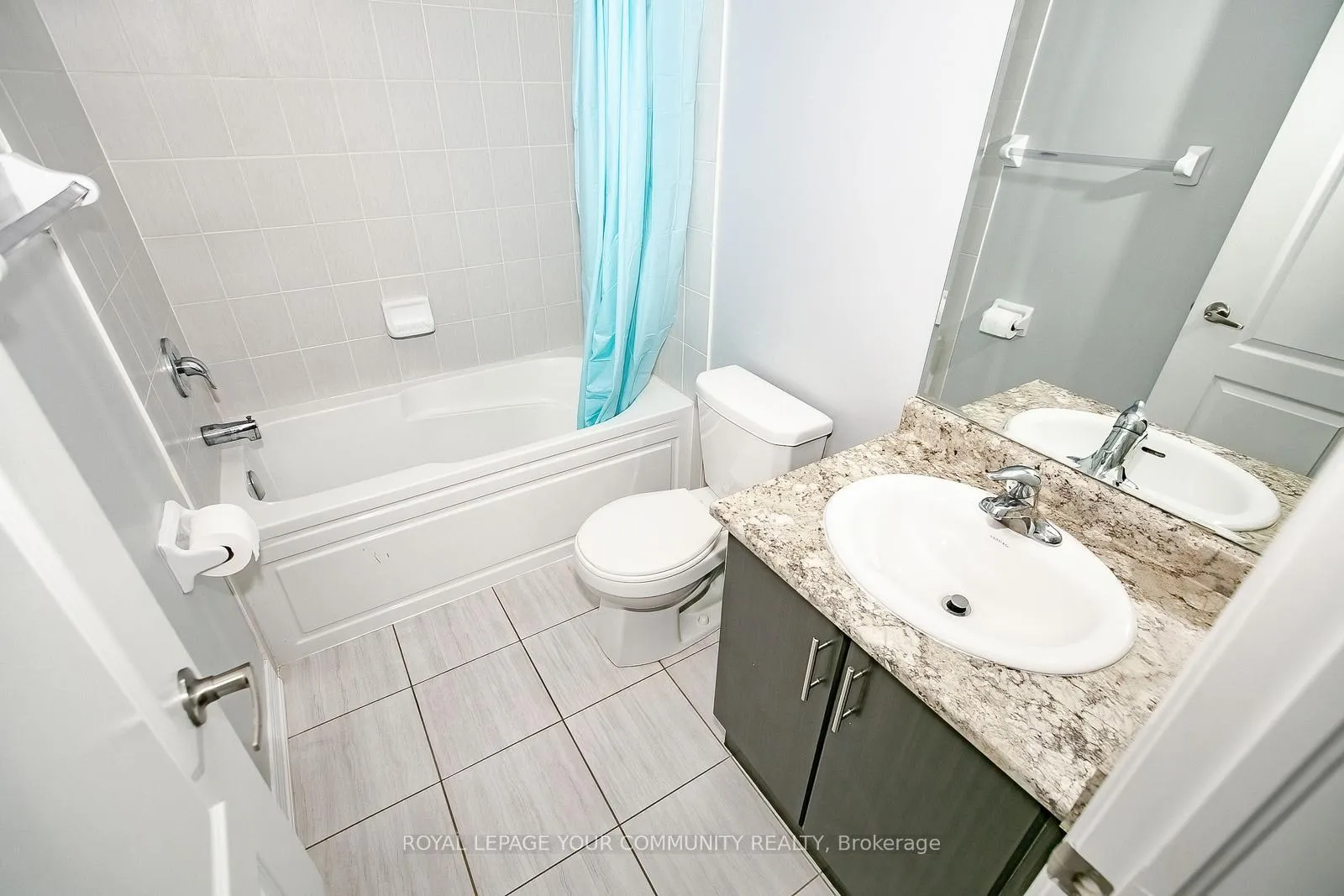 Photo 45 of Unit 17, 420 Linden Drive, Cambridge, Preston Heights — HOMEH