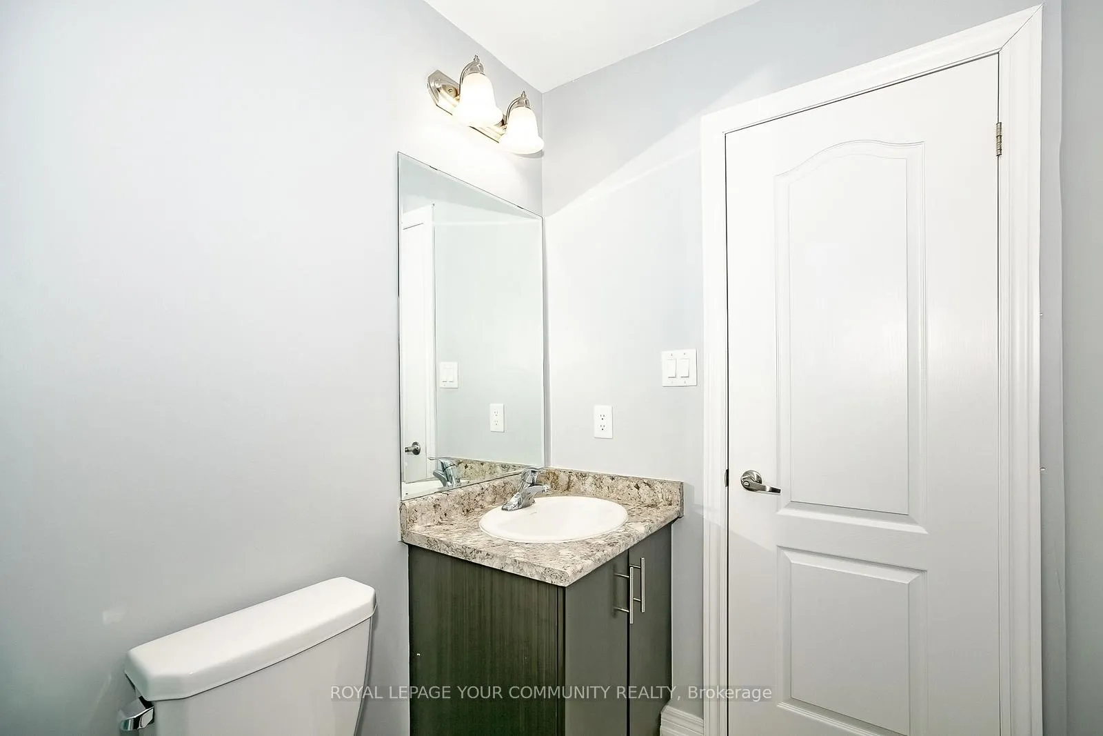Photo 46 of Unit 17, 420 Linden Drive, Cambridge, Preston Heights — HOMEH