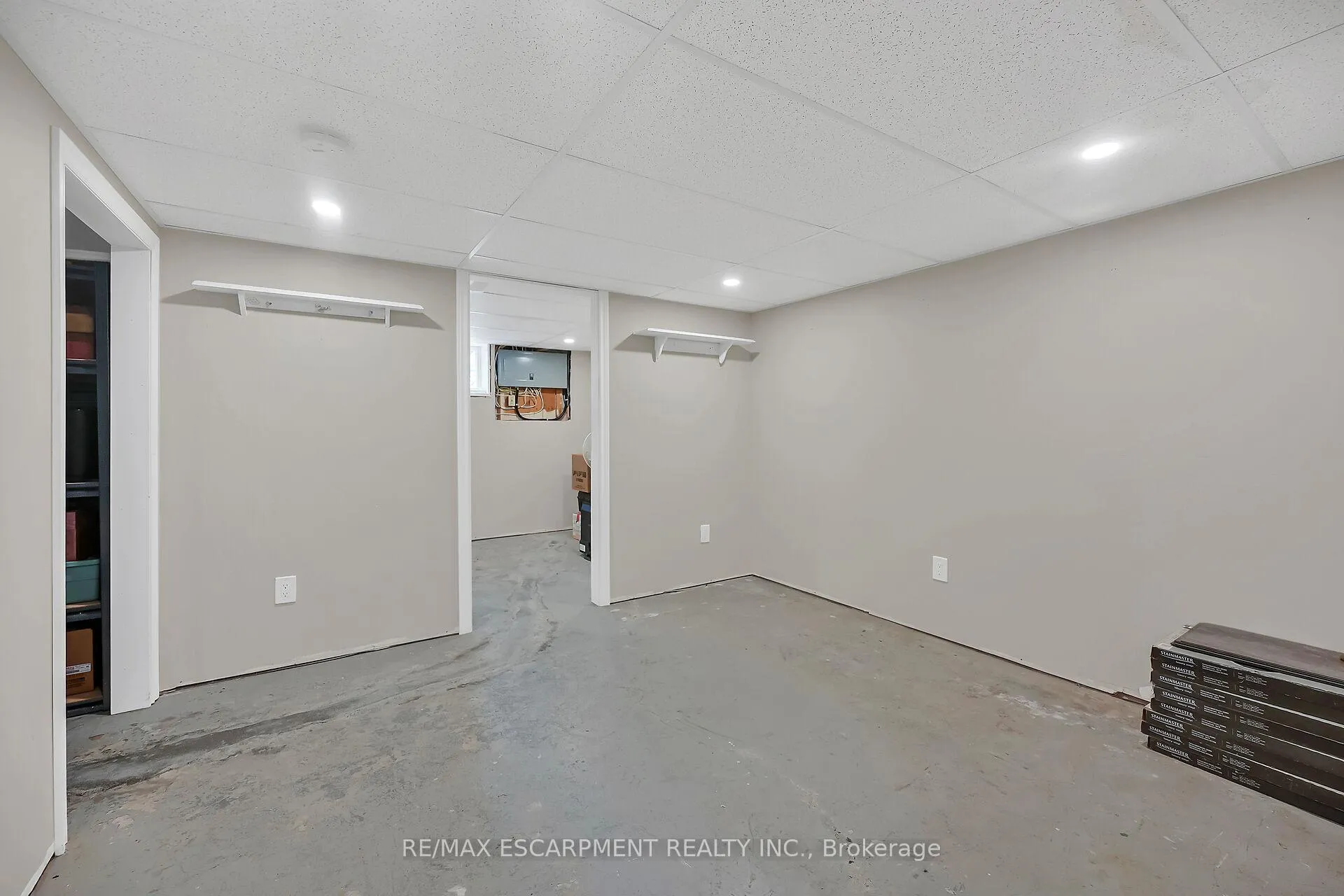 Photo 33 of 4351 Glancaster Road, Hamilton, Mount Hope — HOMEH