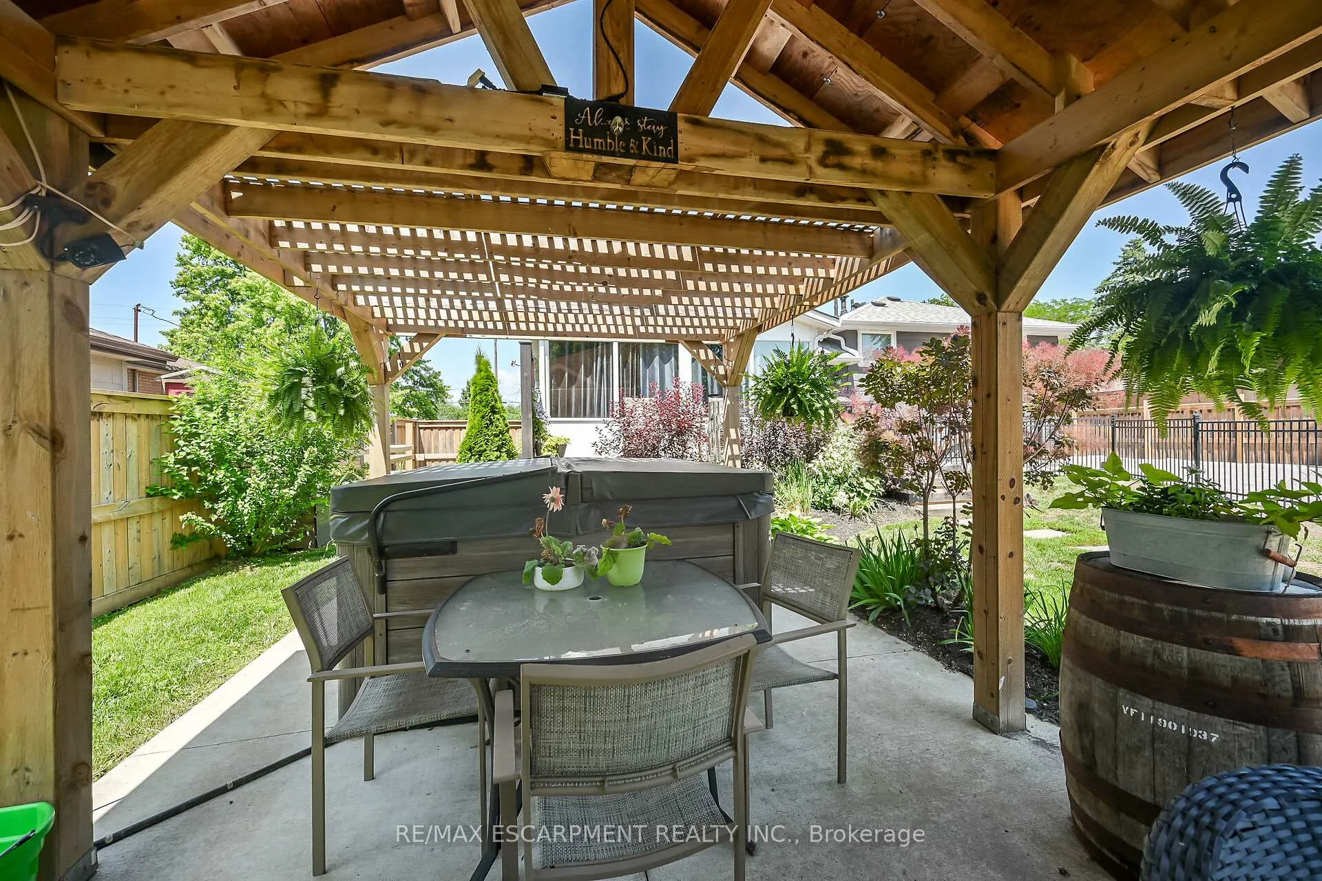 Photo 35 of 4351 Glancaster Road, Hamilton, Mount Hope — HOMEH