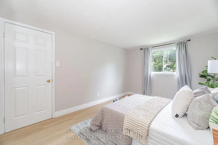 Photo 25 of A-635 Rummelhardt Drive, Waterloo — HOMEH