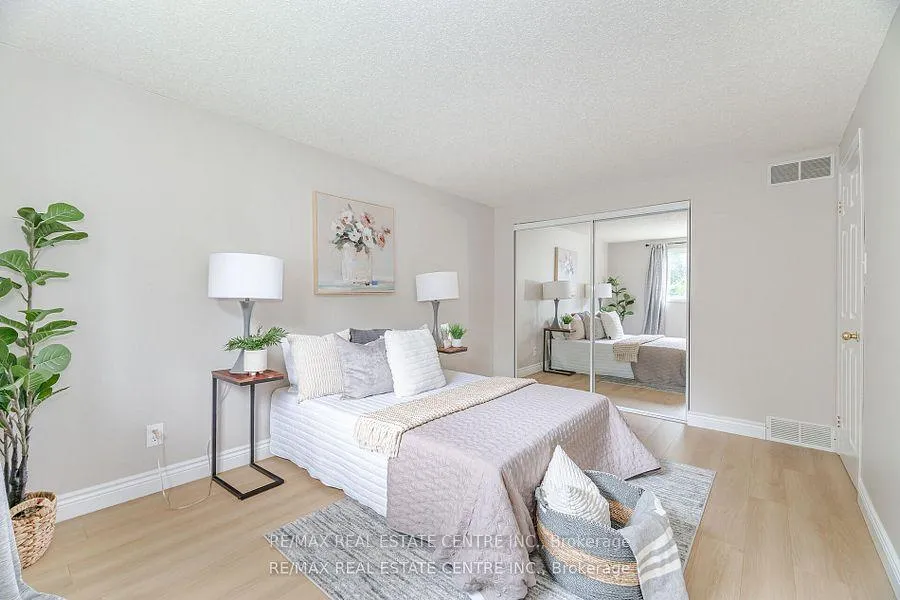 Photo 26 of A-635 Rummelhardt Drive, Waterloo — HOMEH