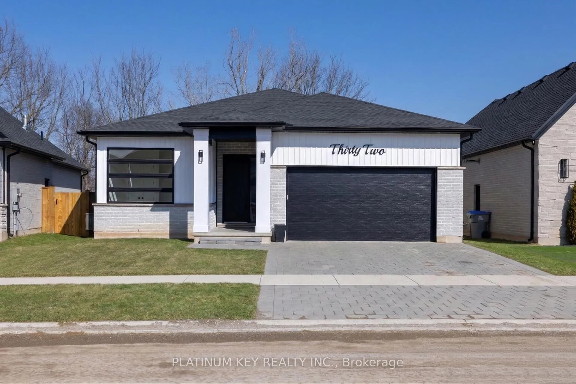 Photo 1 of 32 Briscoe Crescent, Strathroy-Caradoc, NE — HOMEH