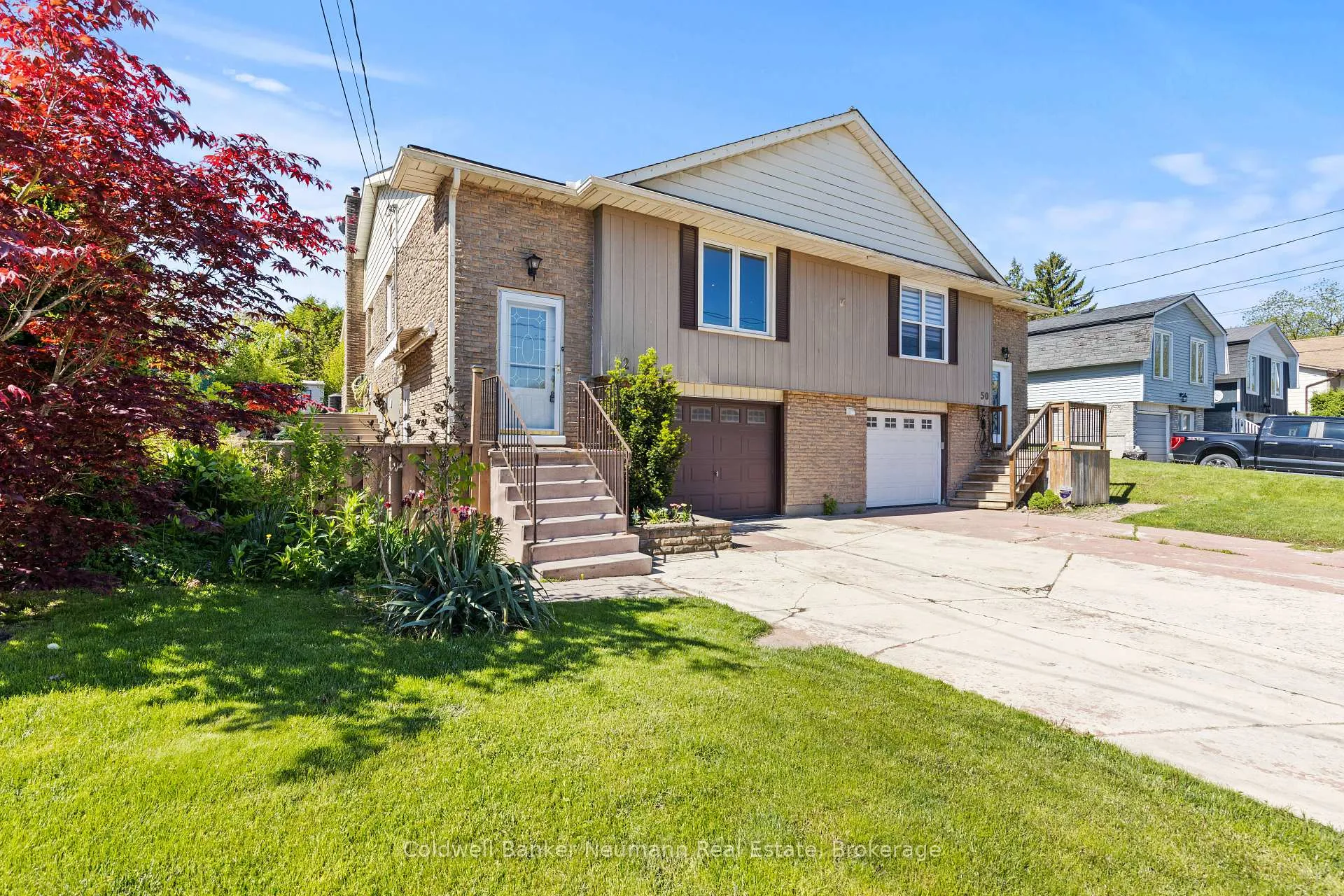 Photo 3 of 52 Burke Street, Haldimand — HOMEH