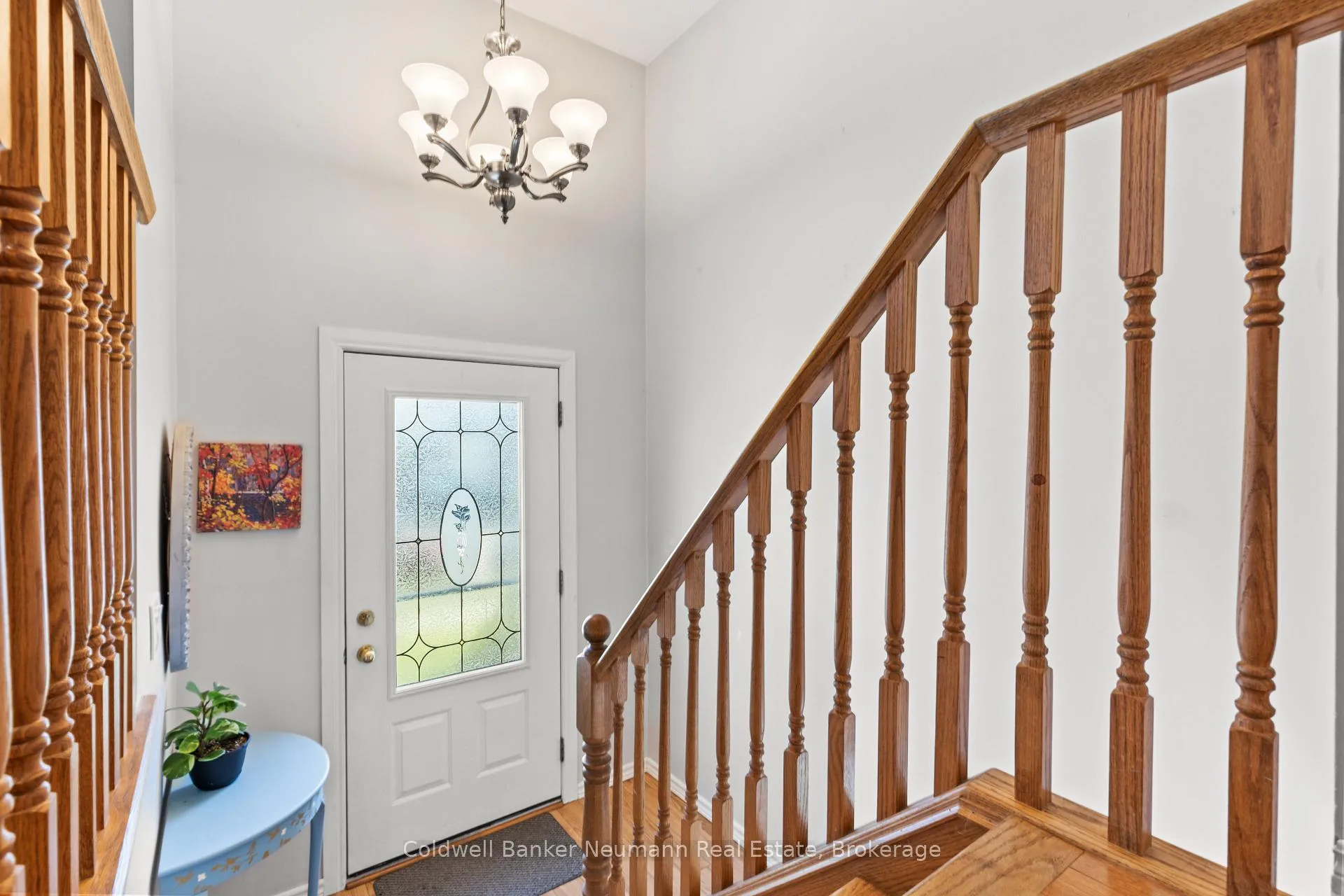 Photo 4 of 52 Burke Street, Haldimand — HOMEH