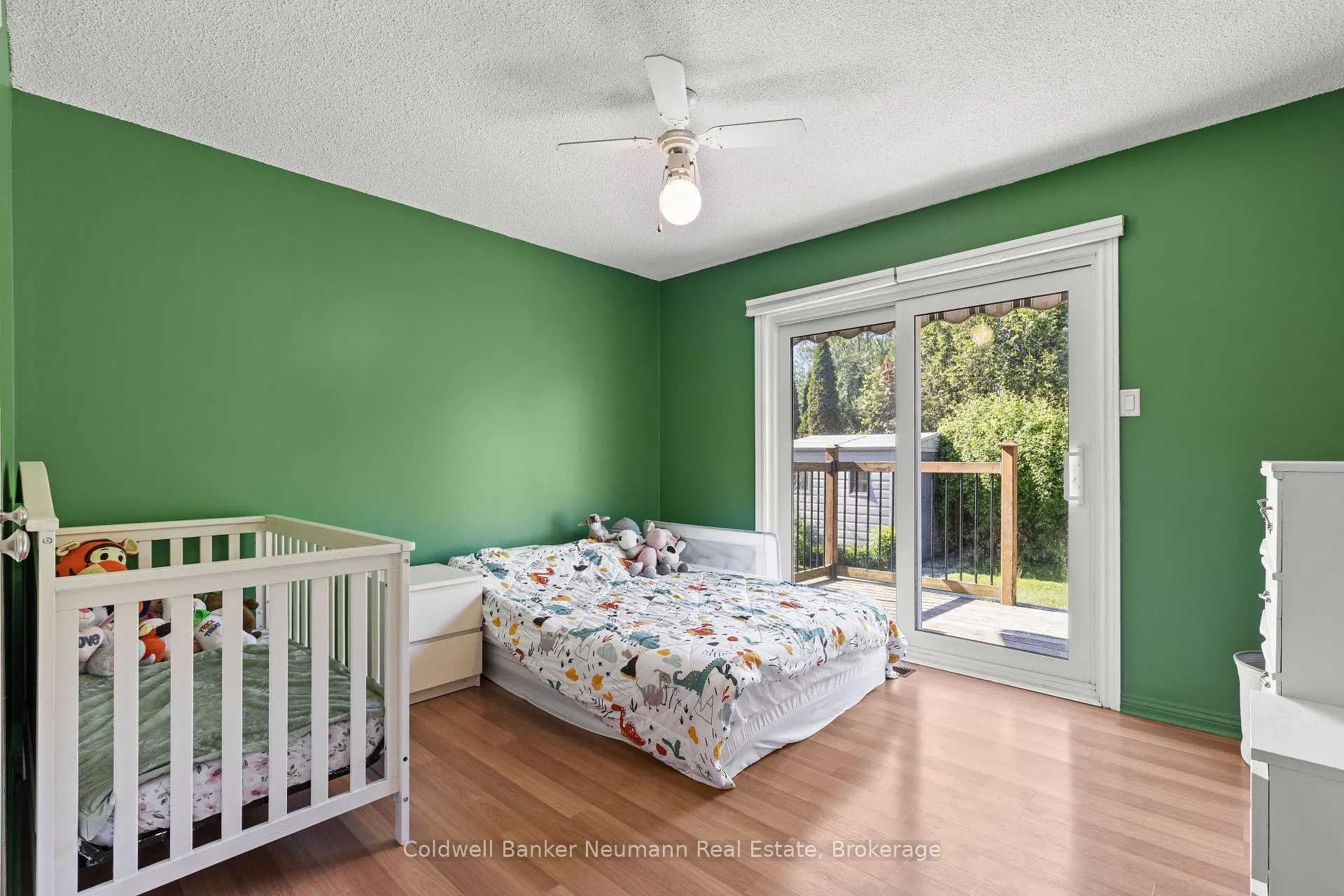 Photo 16 of 52 Burke Street, Haldimand — HOMEH