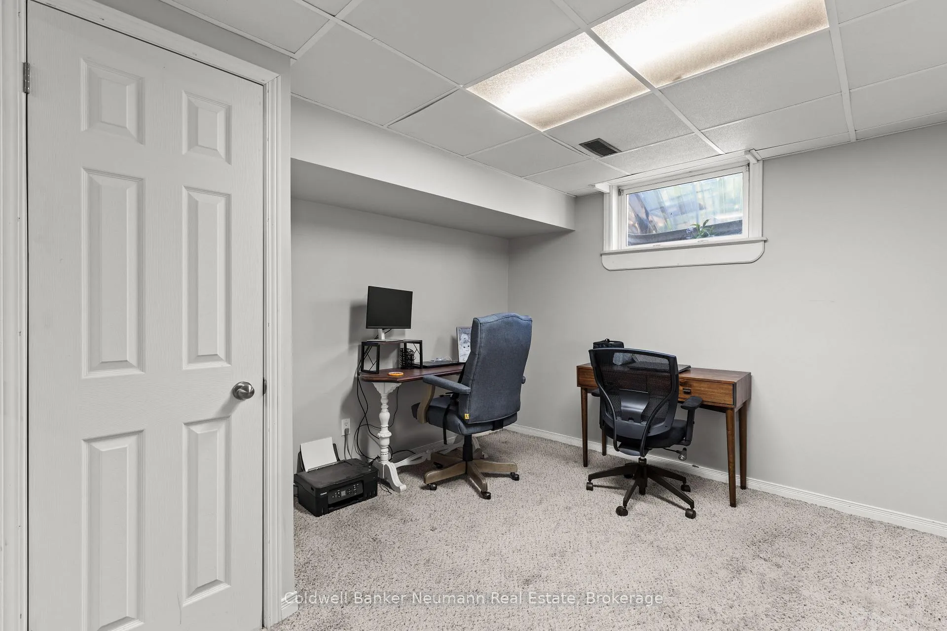 Photo 25 of 52 Burke Street, Haldimand — HOMEH