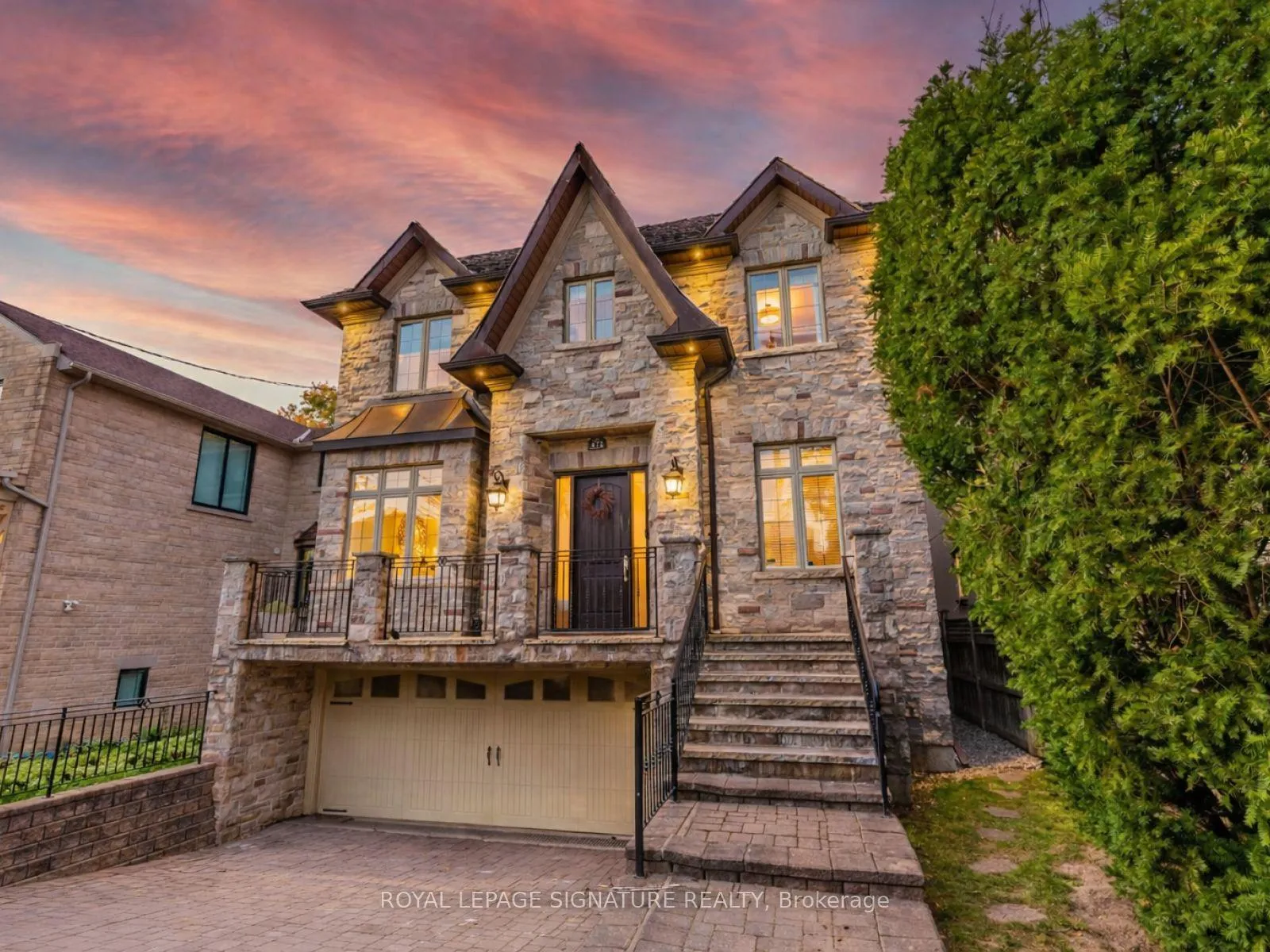 Photo 2 of 472 Deloraine Avenue, Toronto, Bedford Park-Nortown — HOMEH