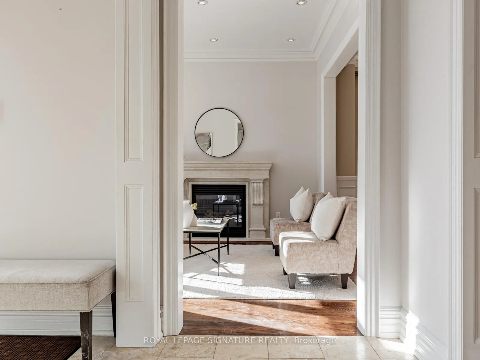 Photo 5 of 472 Deloraine Avenue, Toronto, Bedford Park-Nortown — HOMEH
