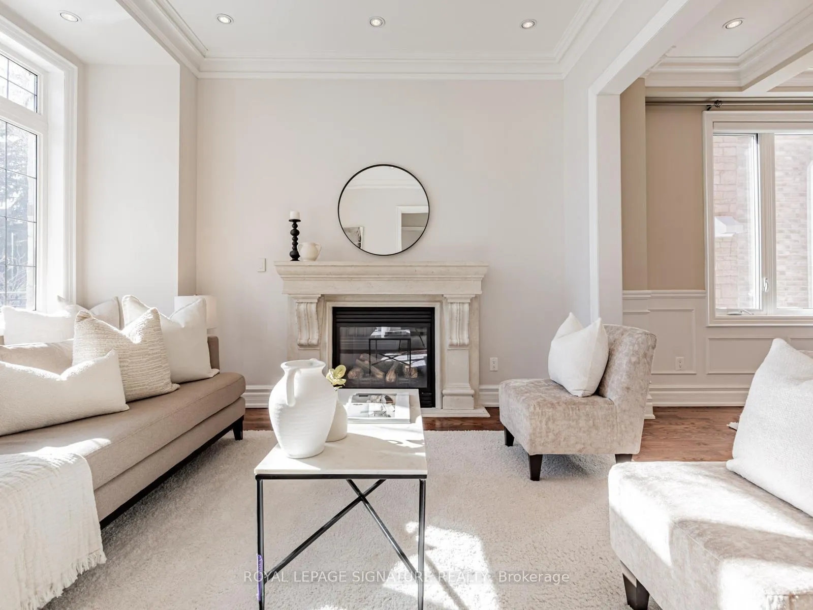 Photo 6 of 472 Deloraine Avenue, Toronto, Bedford Park-Nortown — HOMEH