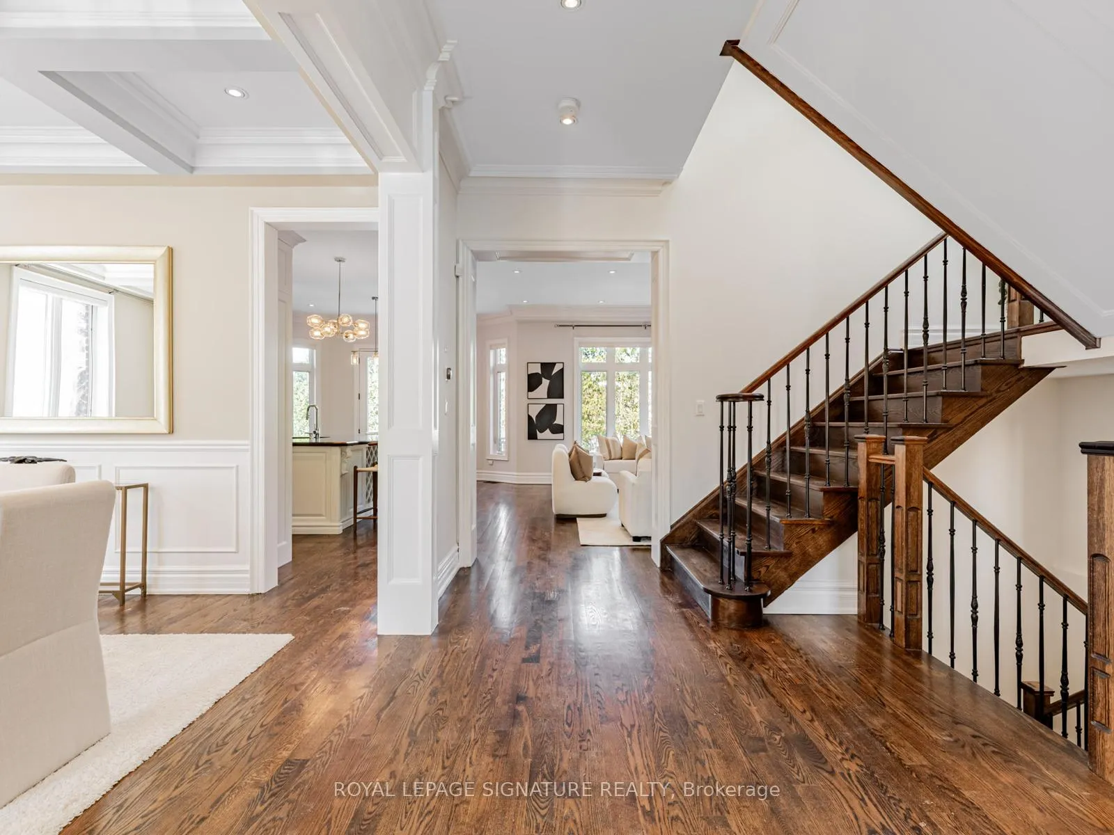 Photo 11 of 472 Deloraine Avenue, Toronto, Bedford Park-Nortown — HOMEH