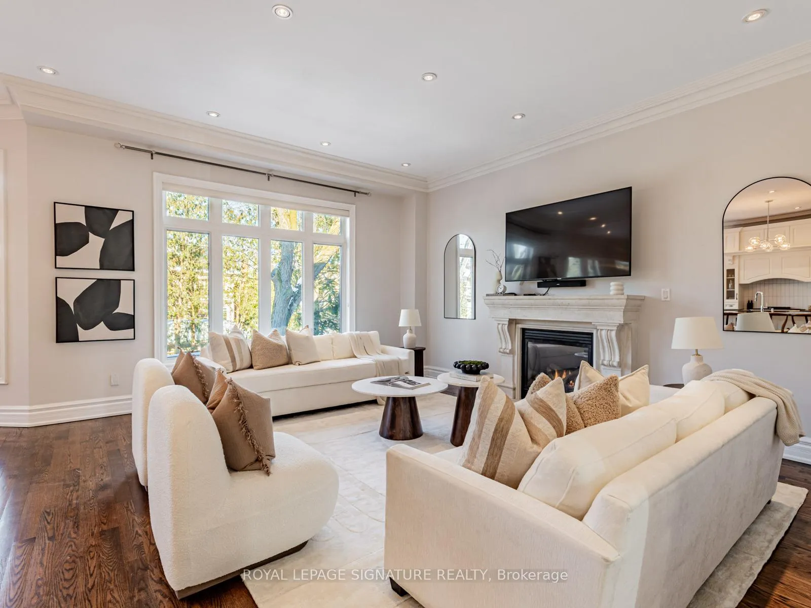 Photo 15 of 472 Deloraine Avenue, Toronto, Bedford Park-Nortown — HOMEH