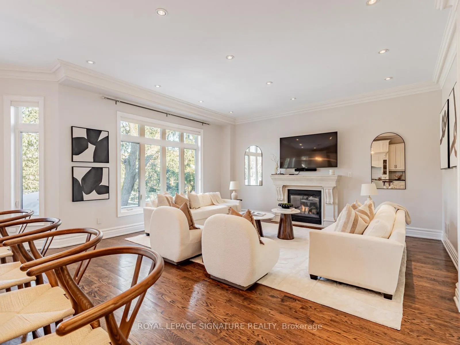 Photo 16 of 472 Deloraine Avenue, Toronto, Bedford Park-Nortown — HOMEH
