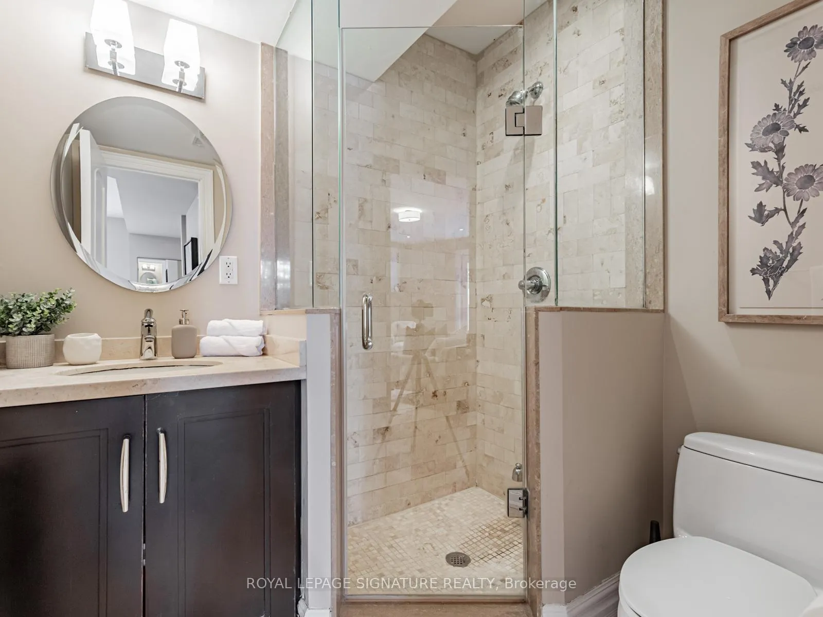 Photo 35 of 472 Deloraine Avenue, Toronto, Bedford Park-Nortown — HOMEH