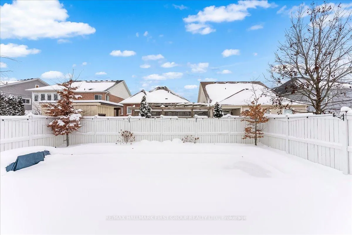 Photo 46 of 7 Princeton Court, Whitby, Brooklin — HOMEH