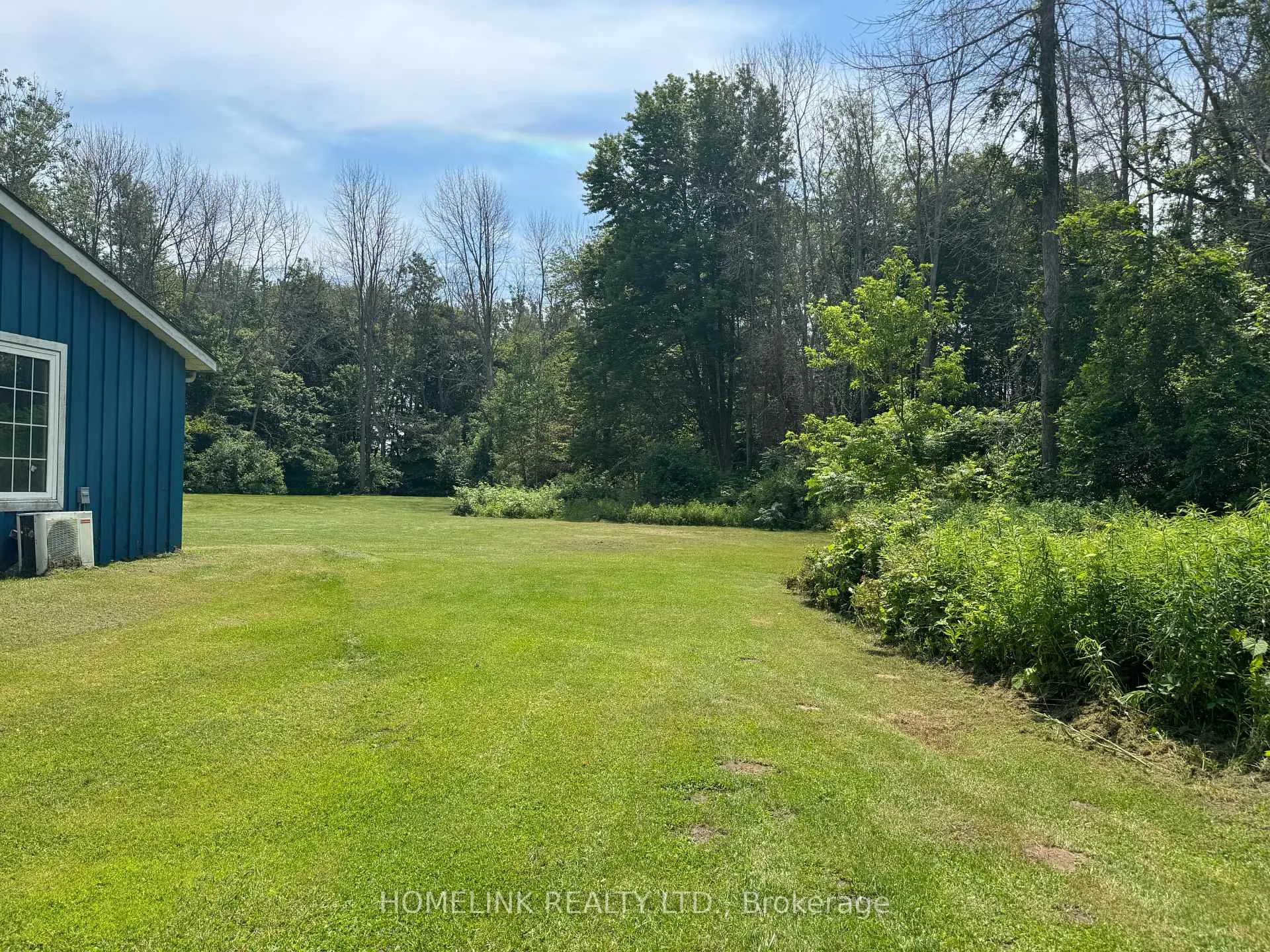 Photo 2 of 371 Barcovan Beach Road, Brighton, Rural Brighton — HOMEH