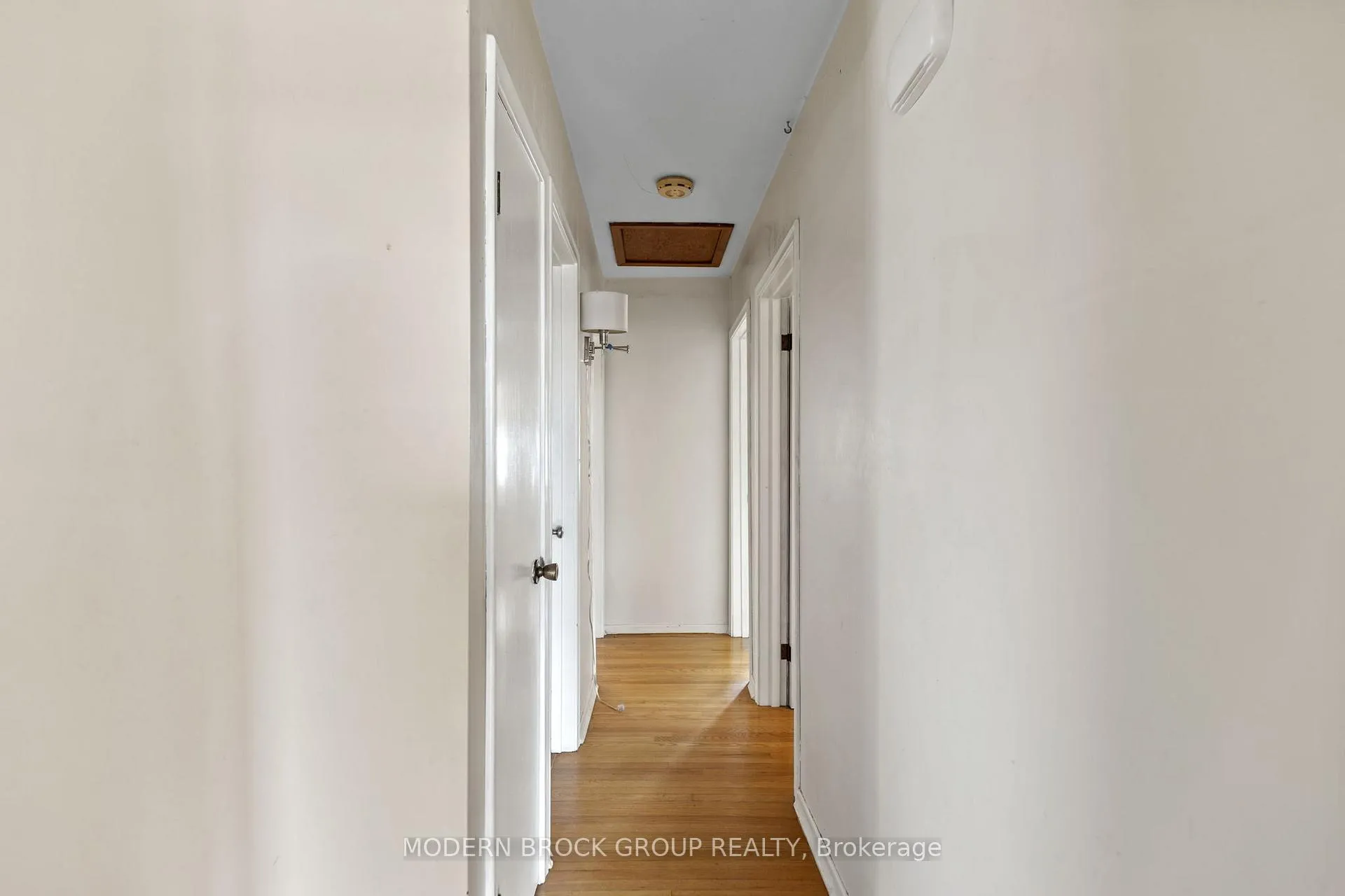 Photo 11 of 26 Shaw Street, Kingston, Rideau — HOMEH