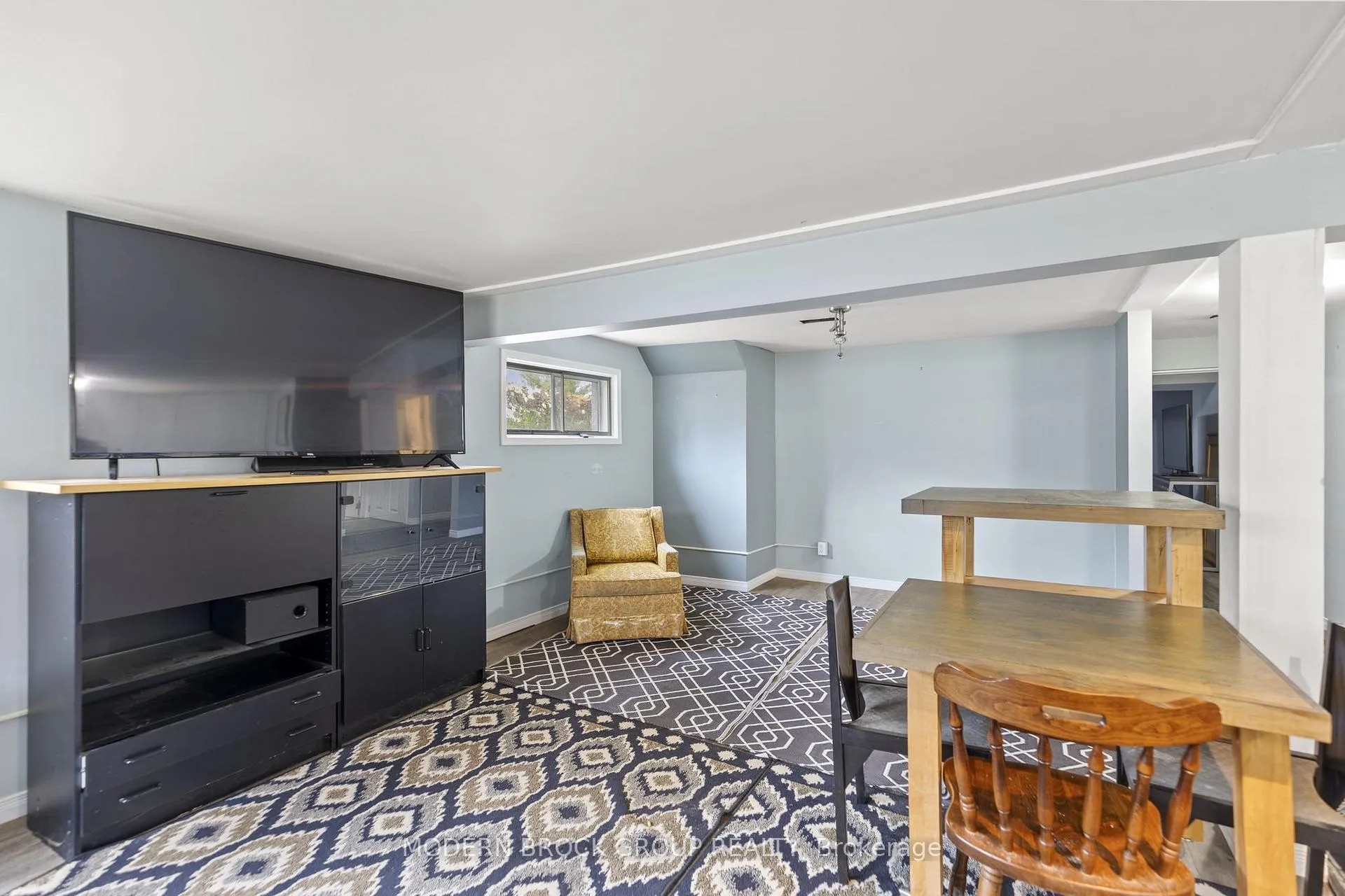 Photo 22 of 26 Shaw Street, Kingston, Rideau — HOMEH