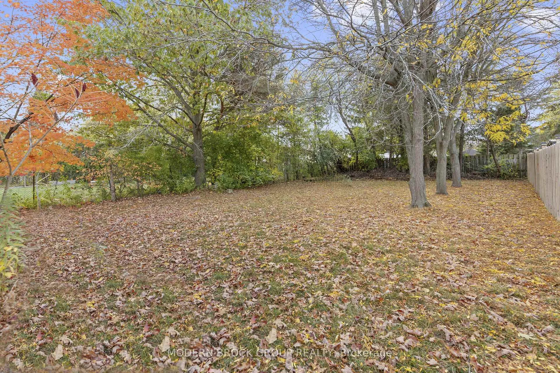 Photo 29 of 26 Shaw Street, Kingston, Rideau — HOMEH
