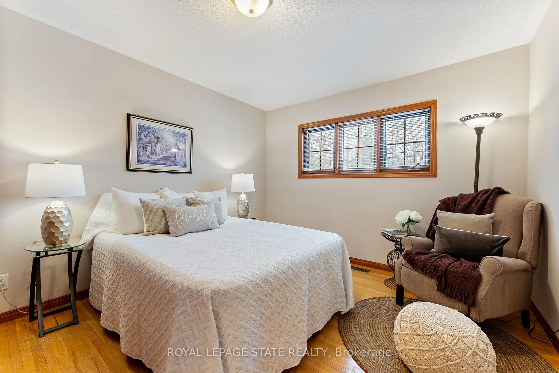 Photo 15 of 25 Battlefield Drive, Hamilton, Stoney Creek — HOMEH