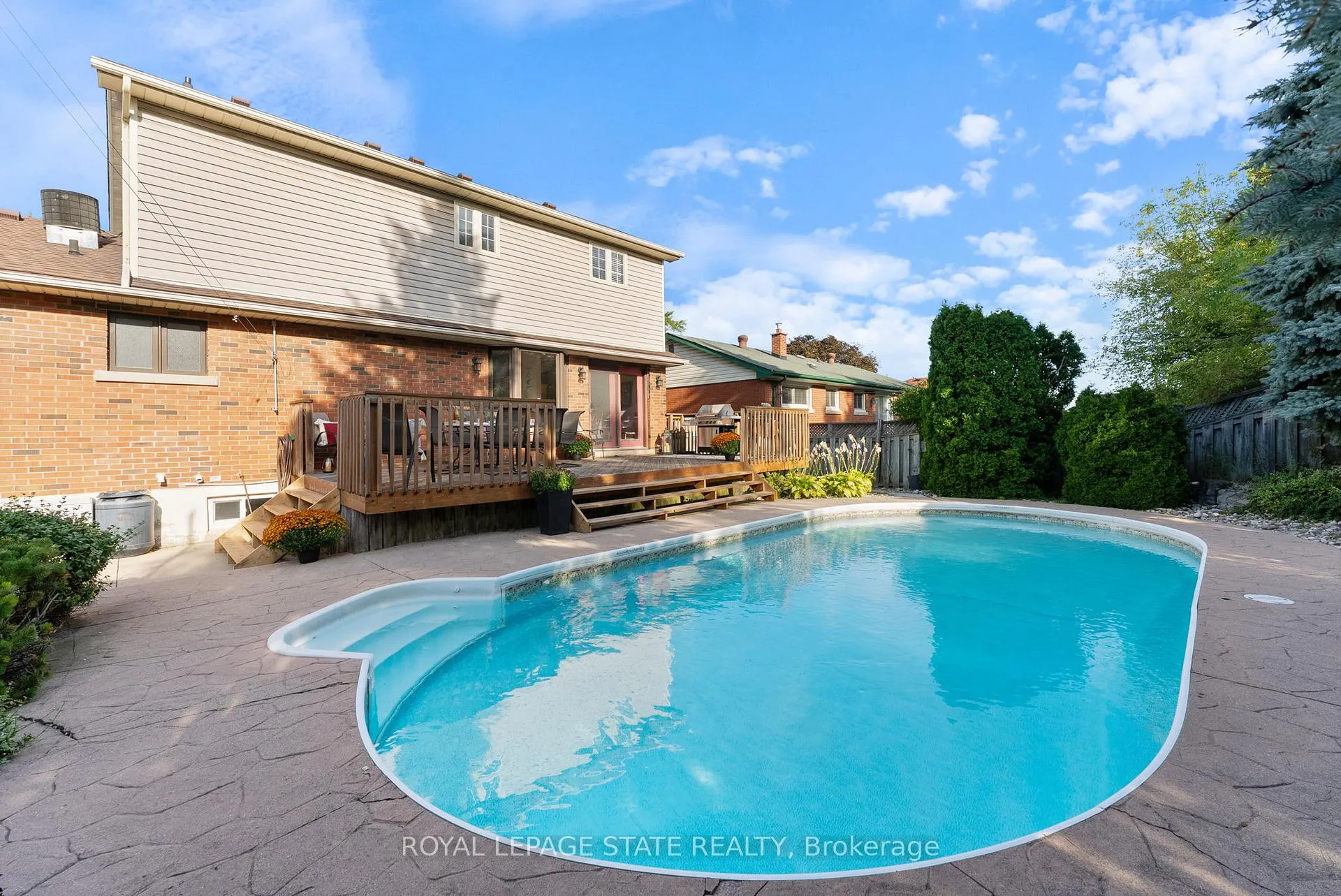 Photo 33 of 25 Battlefield Drive, Hamilton, Stoney Creek — HOMEH