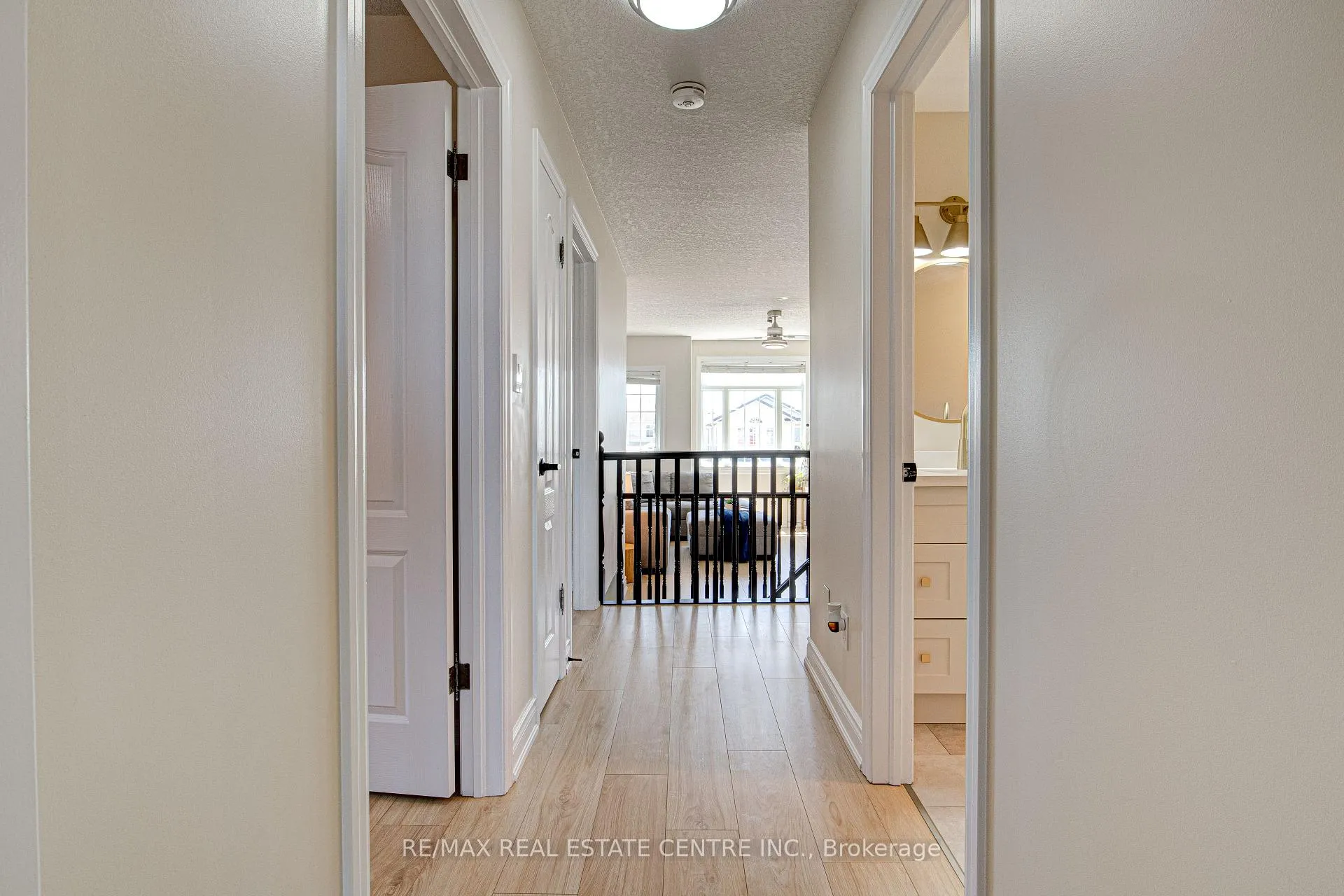 Photo 21 of 428 Thomas Slee Drive, Kitchener, Doon South — HOMEH