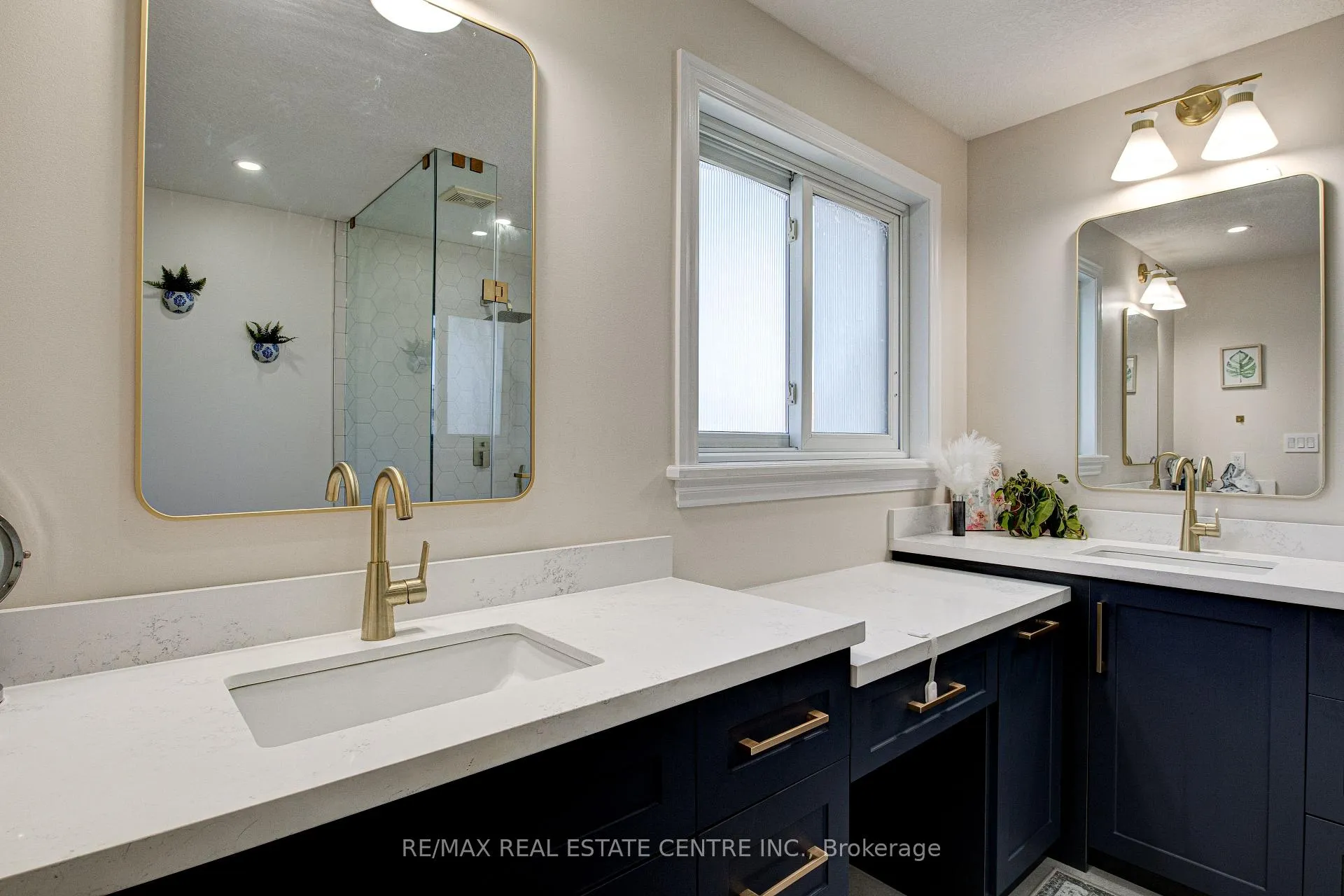 Photo 31 of 428 Thomas Slee Drive, Kitchener, Doon South — HOMEH