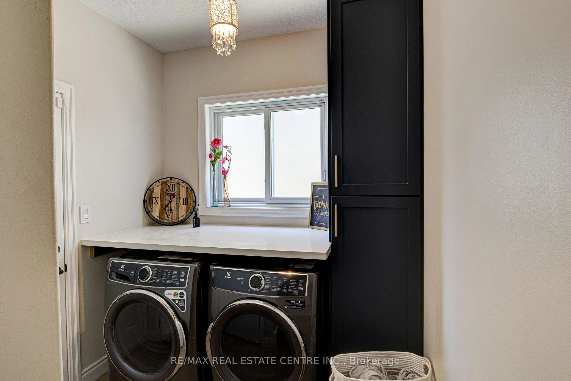 Photo 39 of 428 Thomas Slee Drive, Kitchener, Doon South — HOMEH