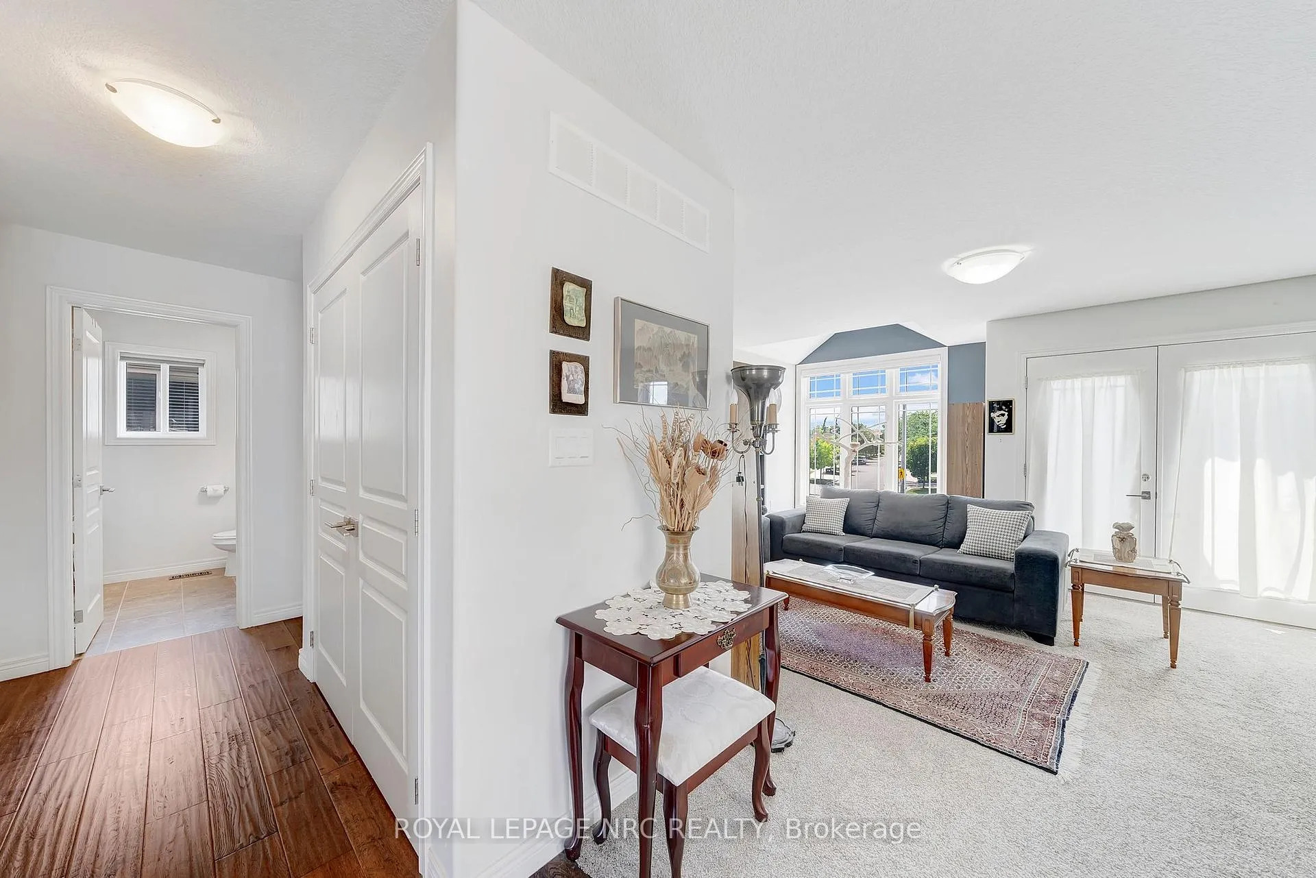 Photo 17 of 4471 Garden Gate Terrace, Lincoln, Beamsville — HOMEH