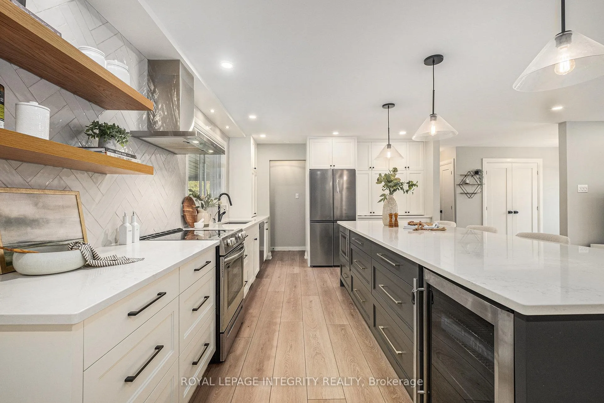 Photo 12 of 1843 Rideau Road, Ottawa, Riverside South — HOMEH