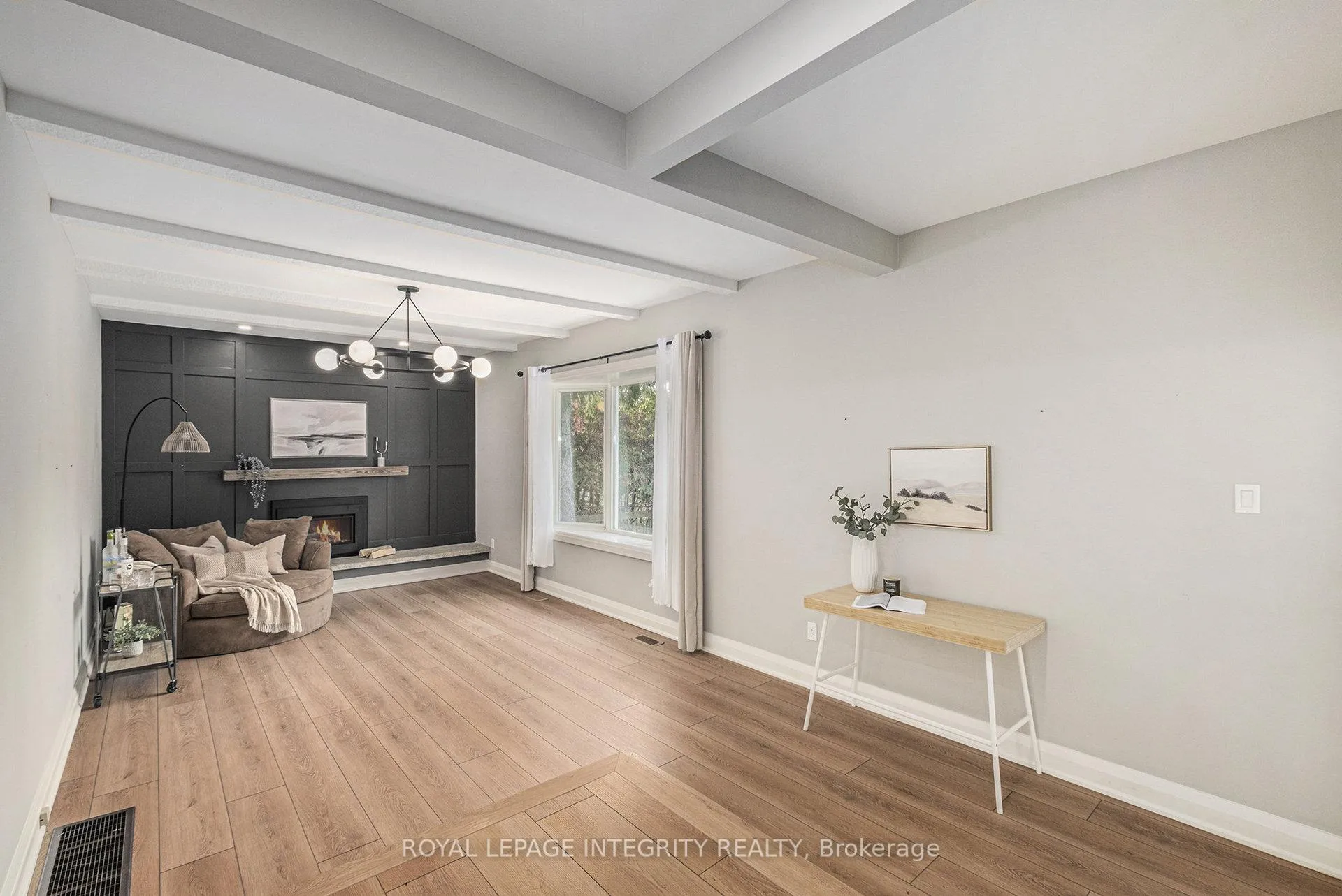 Photo 13 of 1843 Rideau Road, Ottawa, Riverside South — HOMEH