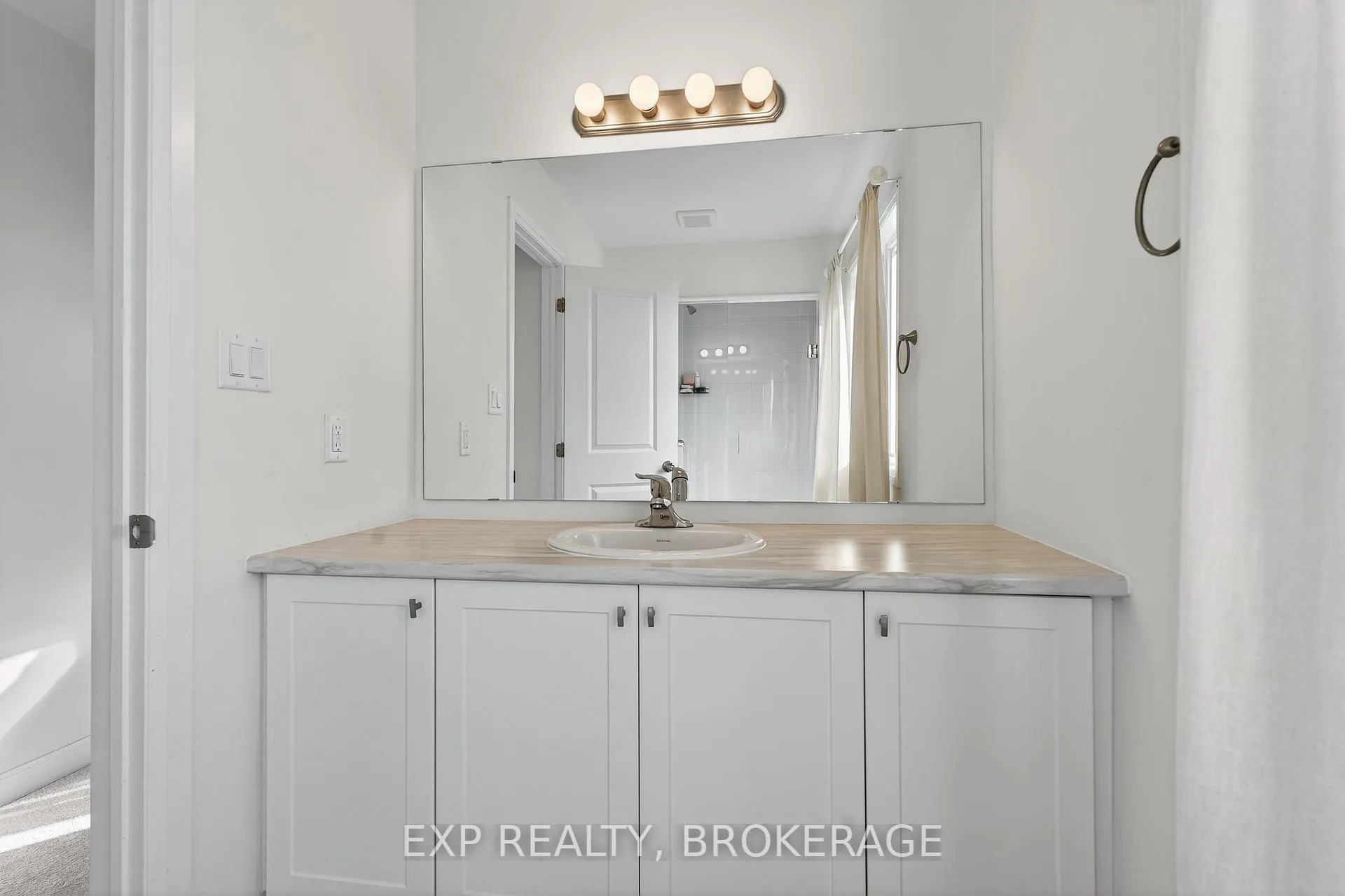 Photo 22 of 73 Oakmont Drive, Loyalist, Bath — HOMEH