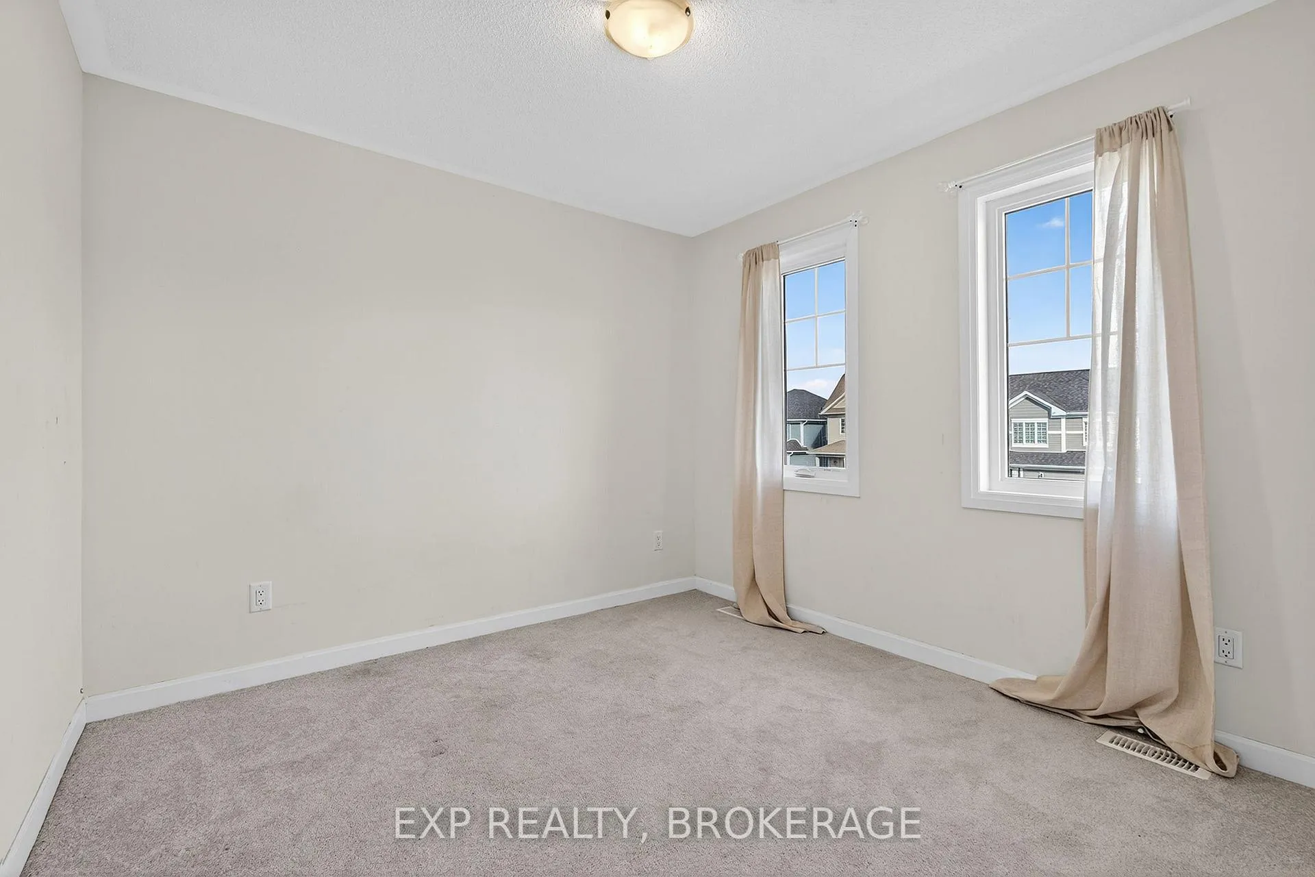 Photo 24 of 73 Oakmont Drive, Loyalist, Bath — HOMEH