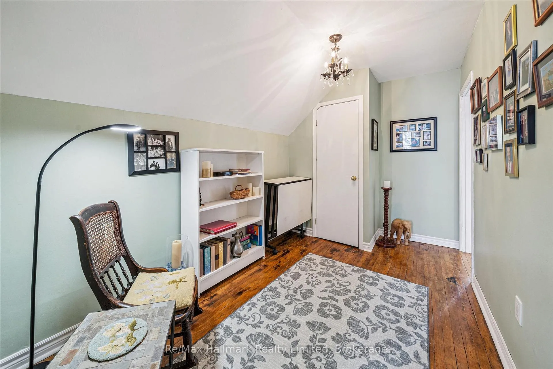 Photo 26 of 123 James Street, Bracebridge, Macaulay — HOMEH