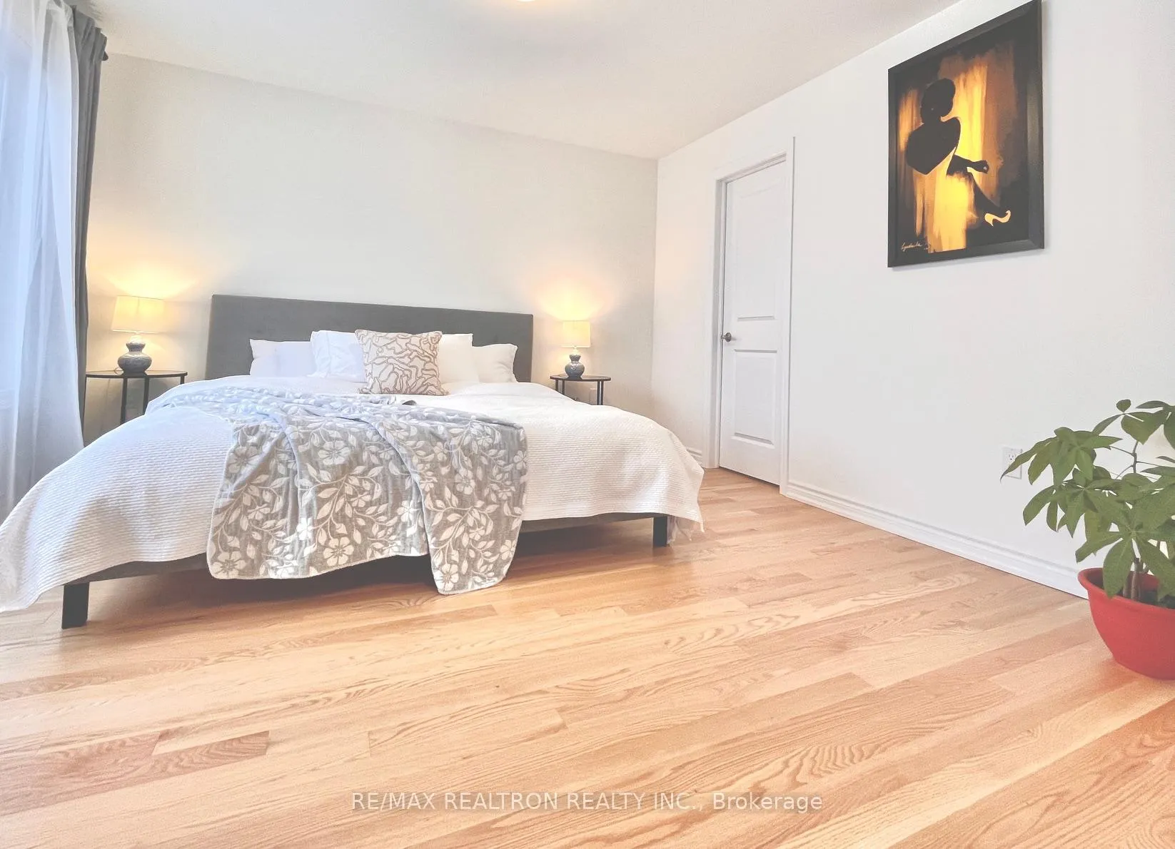 Photo 9 of 88 Gilham Way, Brant, Paris — HOMEH