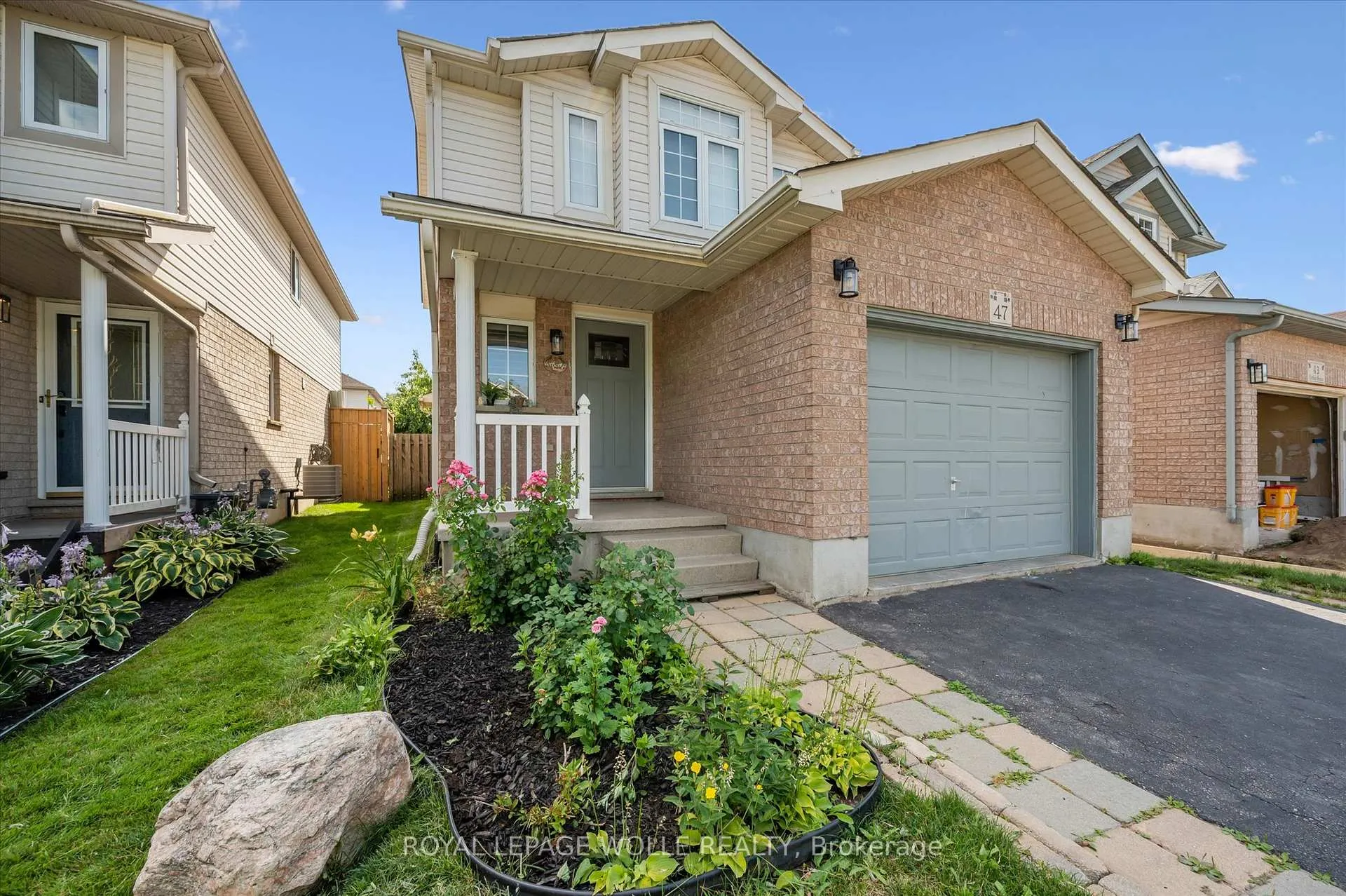 Photo 4 of 47 Cotton Grass Street, Kitchener — HOMEH