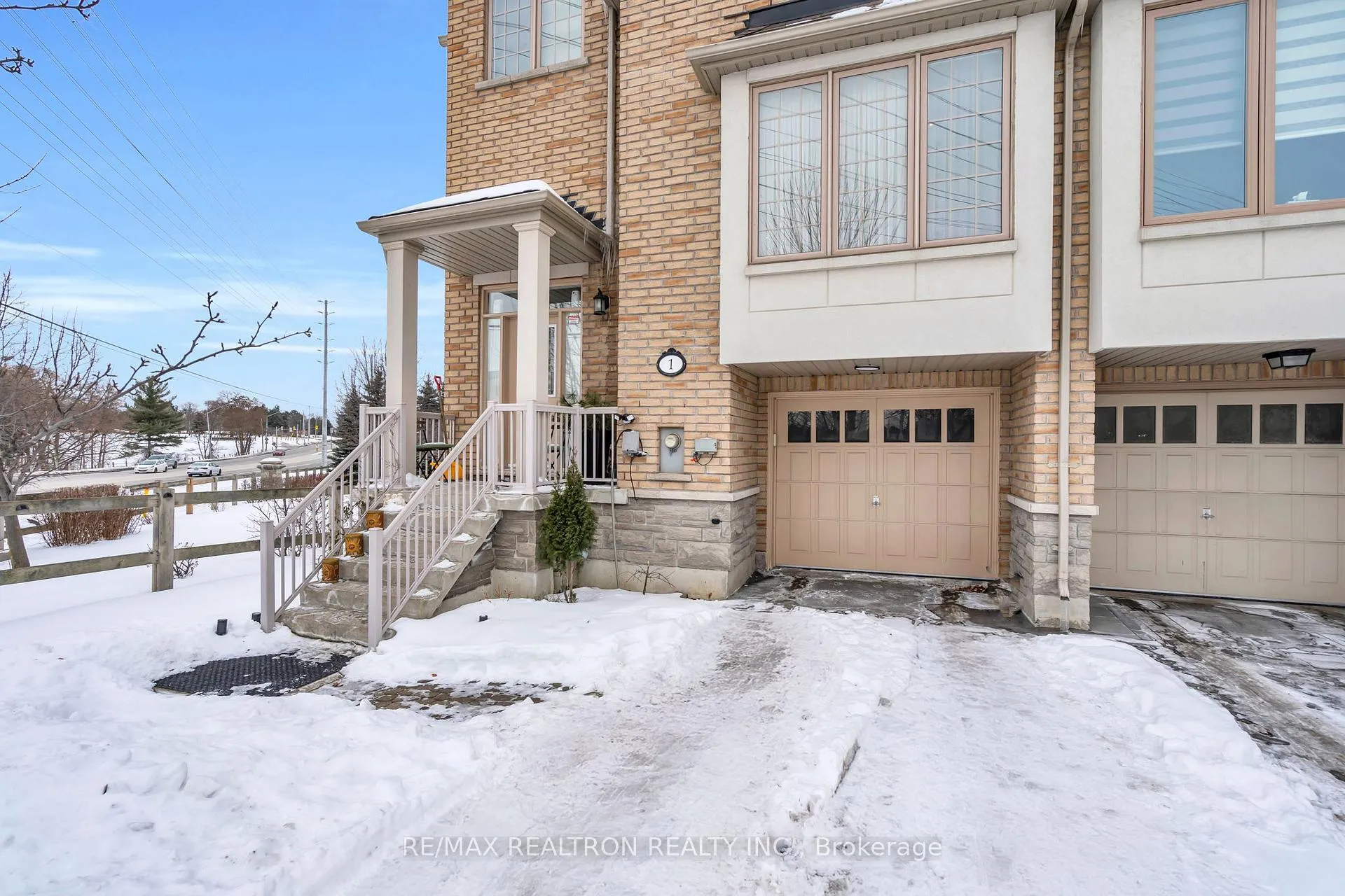 Photo 3 of Unit 1, 8900 Bathurst Street, Vaughan, Patterson — HOMEH