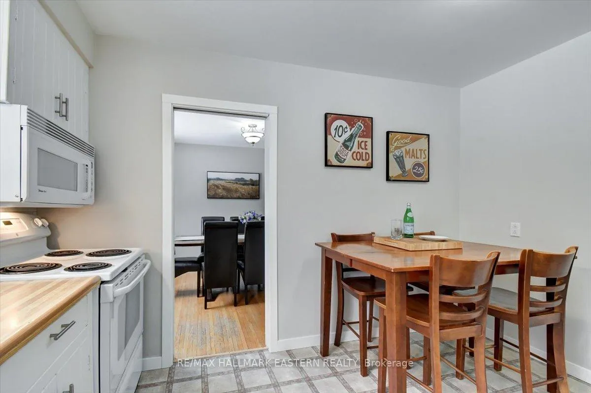 Photo 4 of 1193 Huron Street, Peterborough, Northcrest Ward 5 — HOMEH