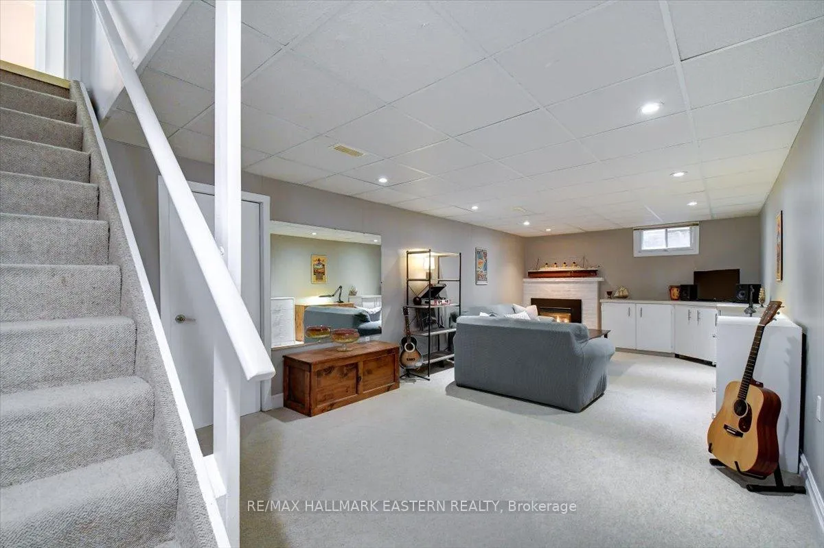 Photo 14 of 1193 Huron Street, Peterborough, Northcrest Ward 5 — HOMEH