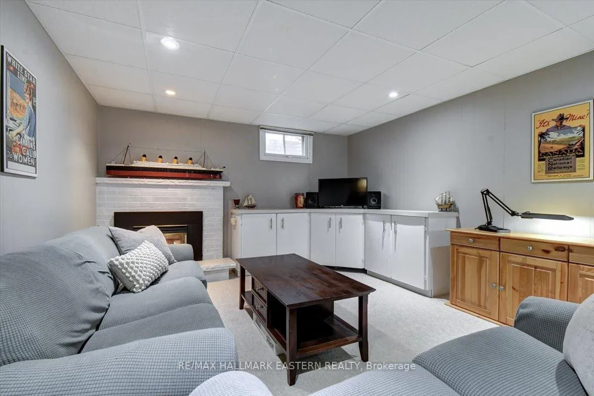 Photo 18 of 1193 Huron Street, Peterborough, Northcrest Ward 5 — HOMEH
