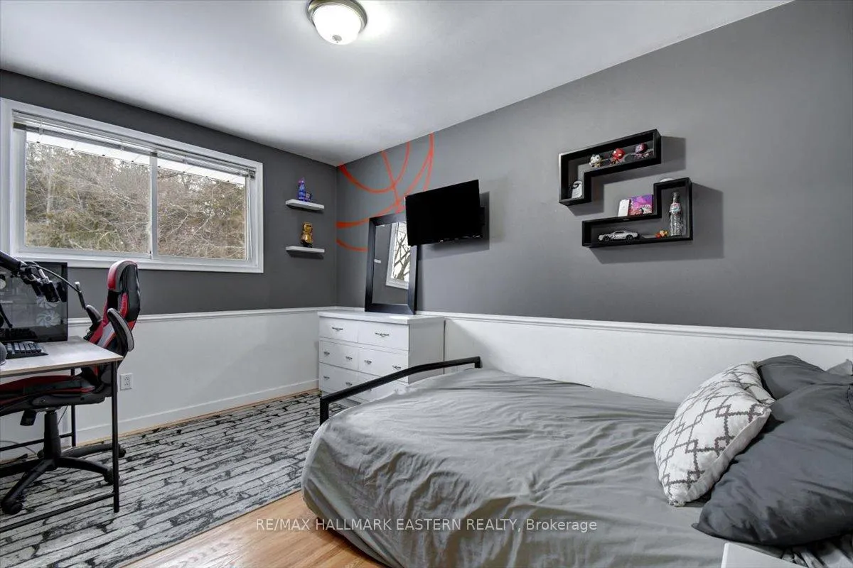 Photo 27 of 1193 Huron Street, Peterborough, Northcrest Ward 5 — HOMEH