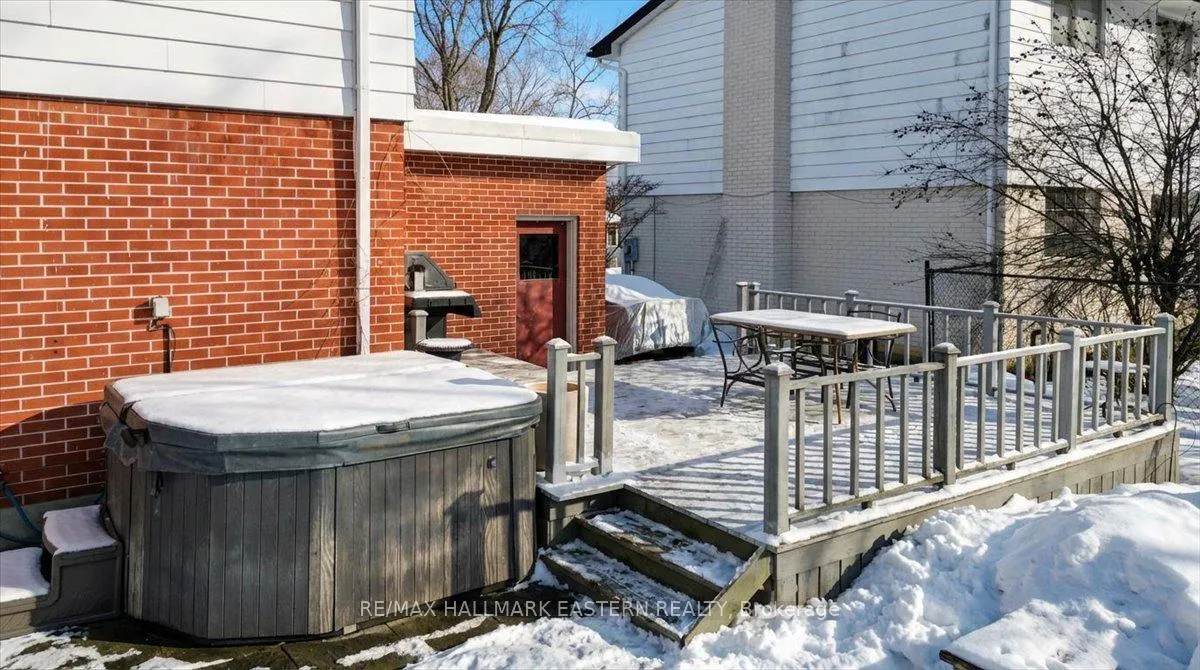 Photo 33 of 1193 Huron Street, Peterborough, Northcrest Ward 5 — HOMEH