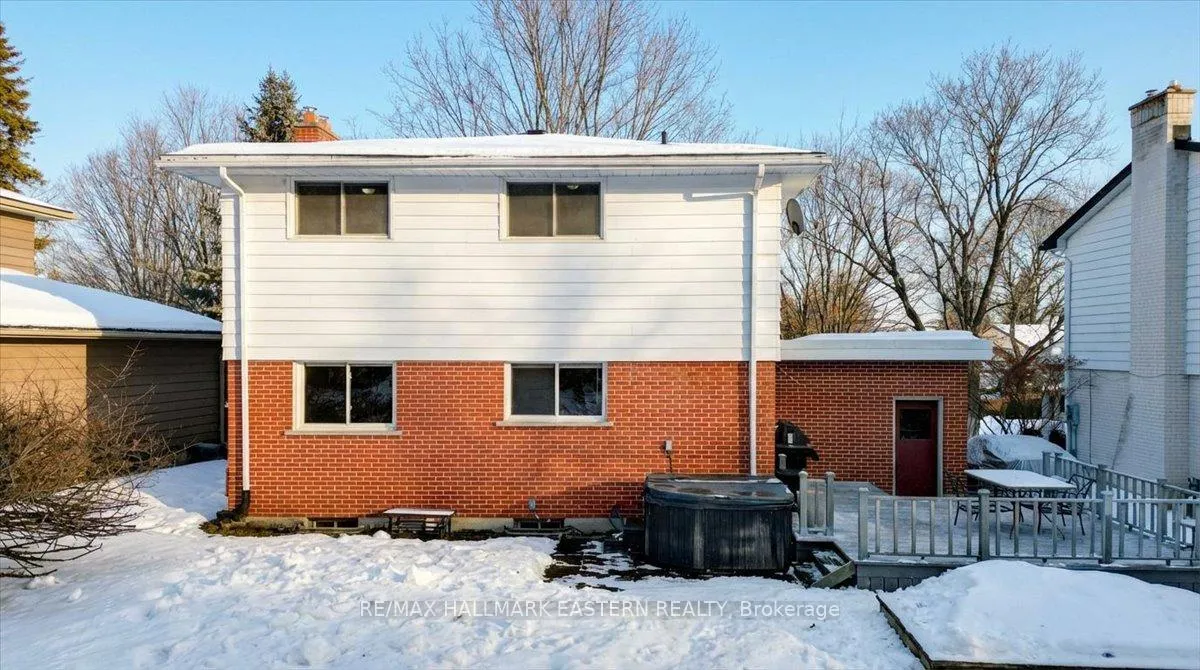 Photo 34 of 1193 Huron Street, Peterborough, Northcrest Ward 5 — HOMEH
