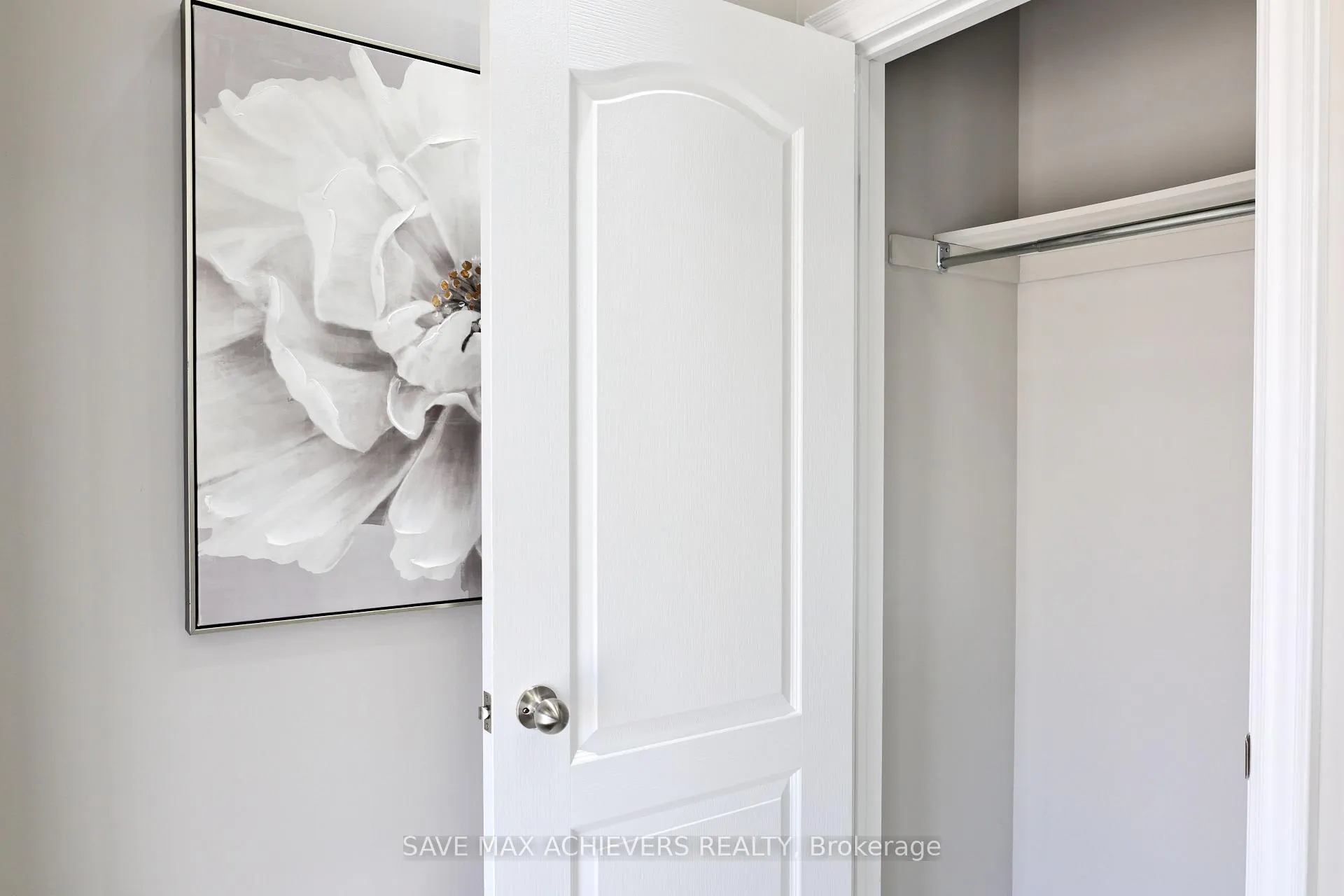 Photo 6 of 238 Inspire Boulevard N, Brampton, Sandringham-Wellington North — HOMEH