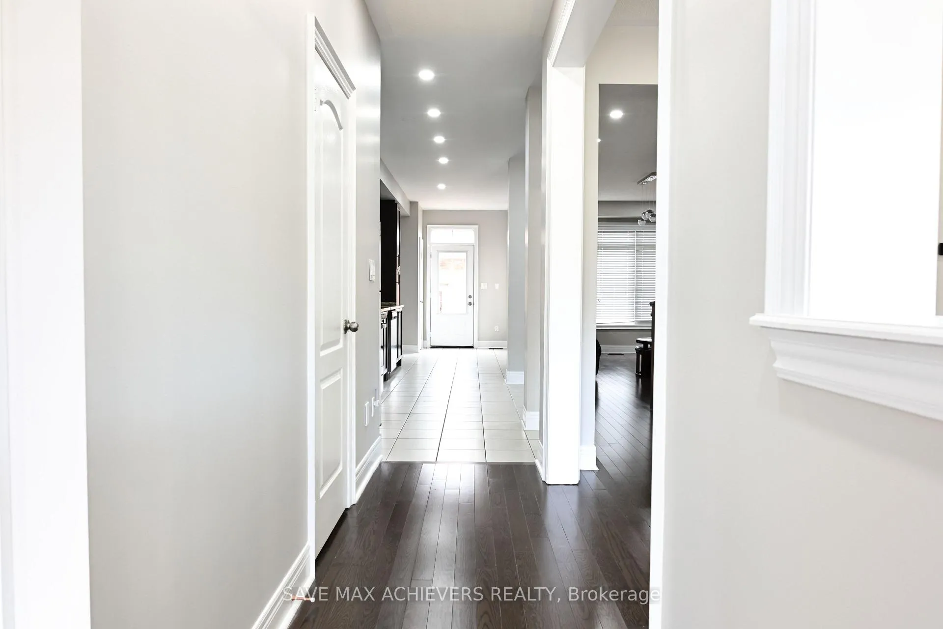 Photo 11 of 238 Inspire Boulevard N, Brampton, Sandringham-Wellington North — HOMEH